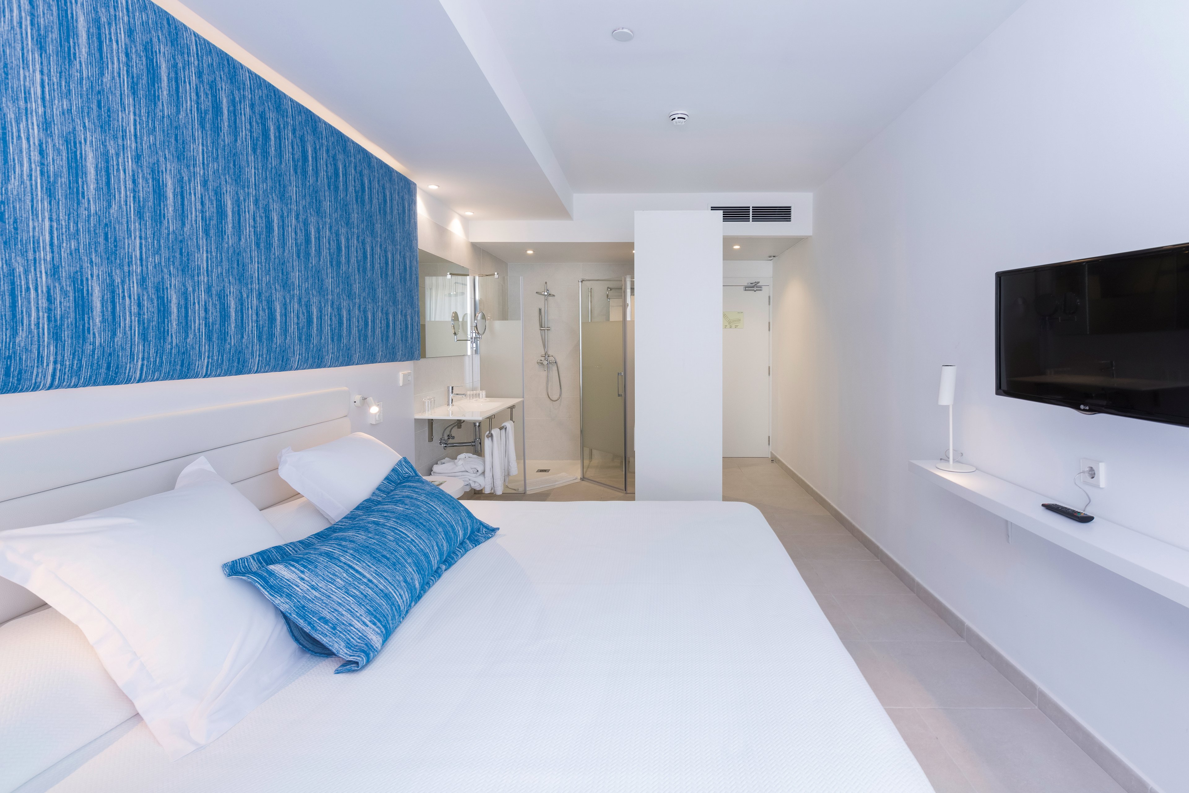 Reverence Mare Hotel