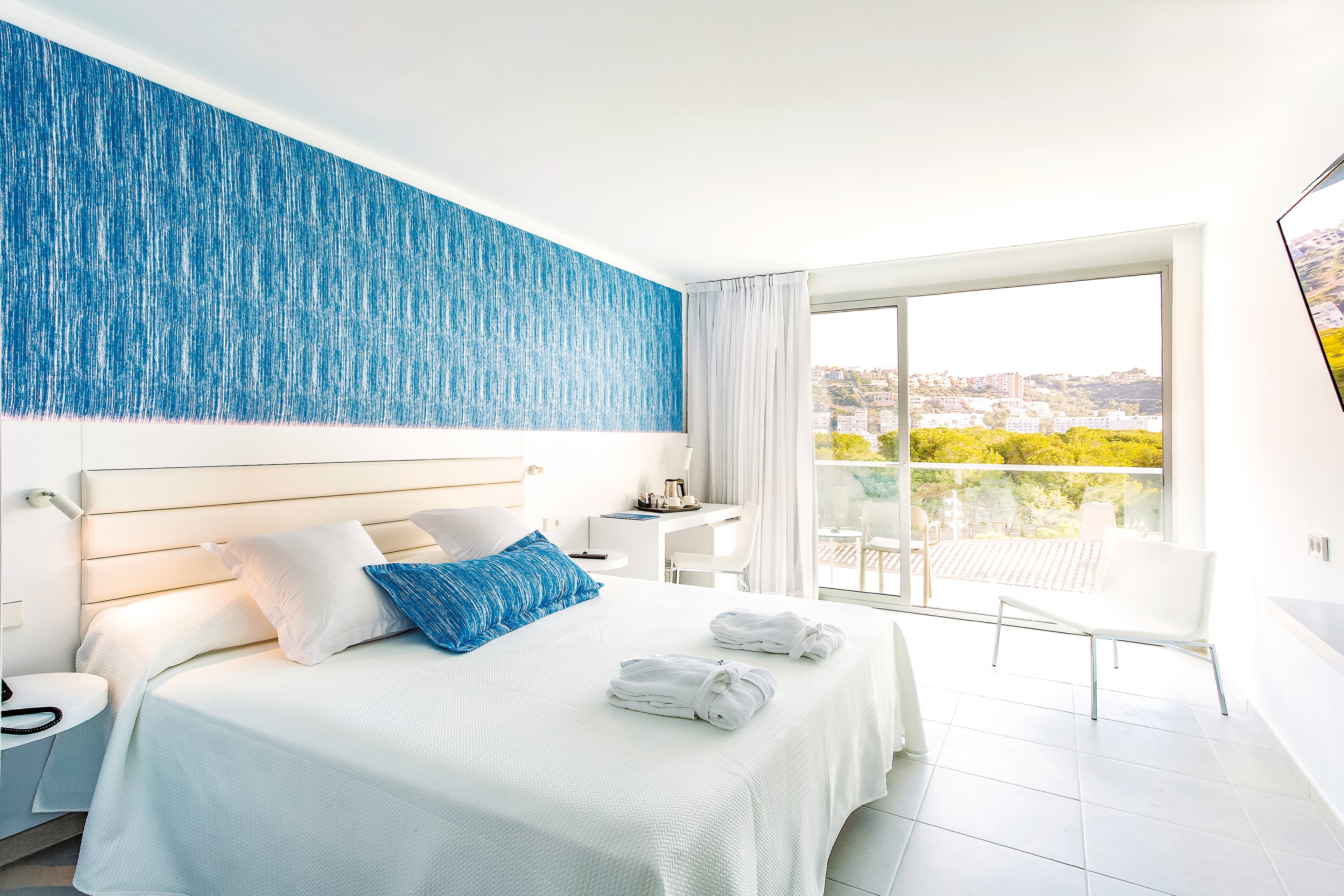 Reverence Life Hotel