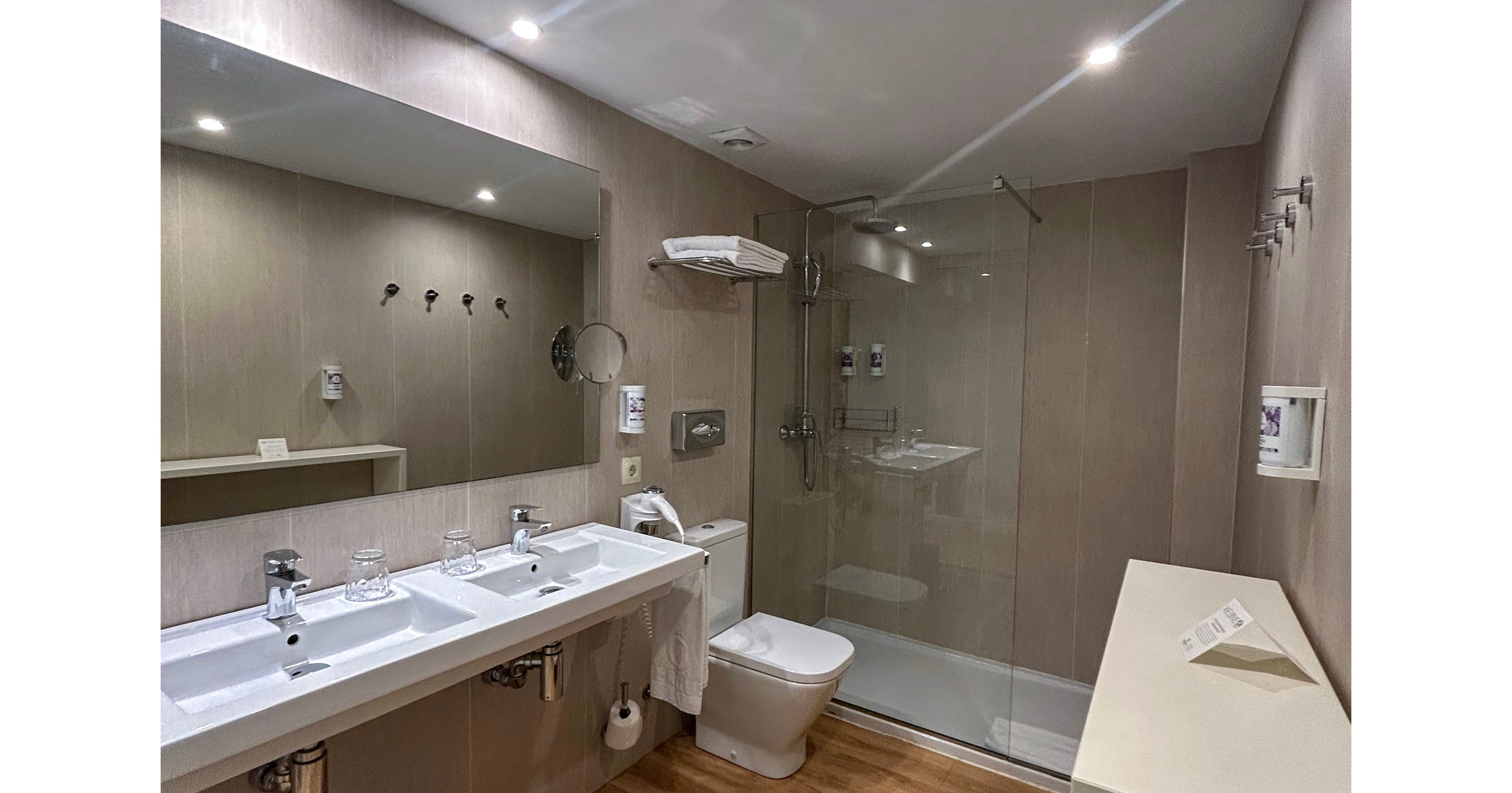 FERGUS Style Soller Beach