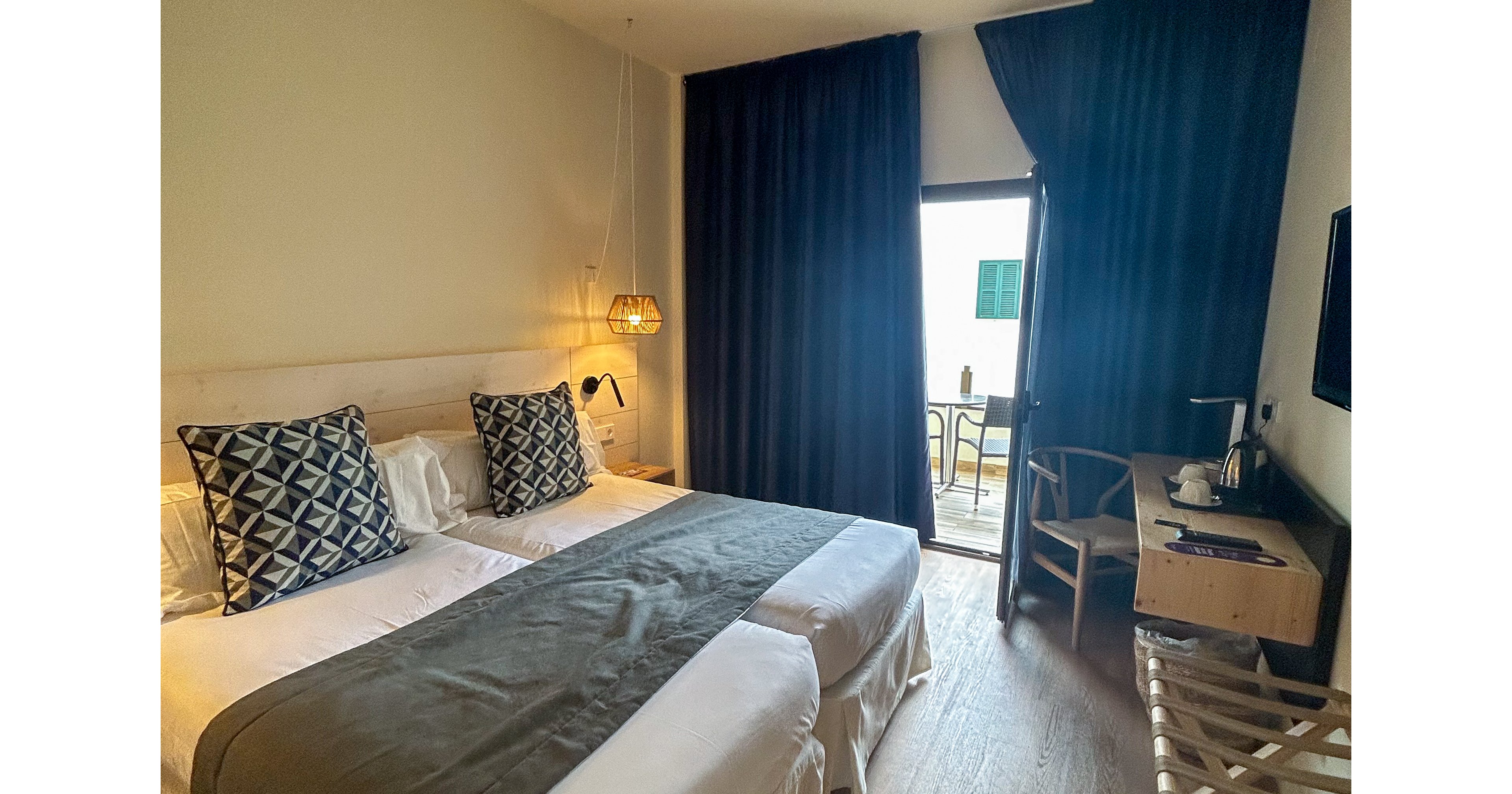 FERGUS Style Soller Beach