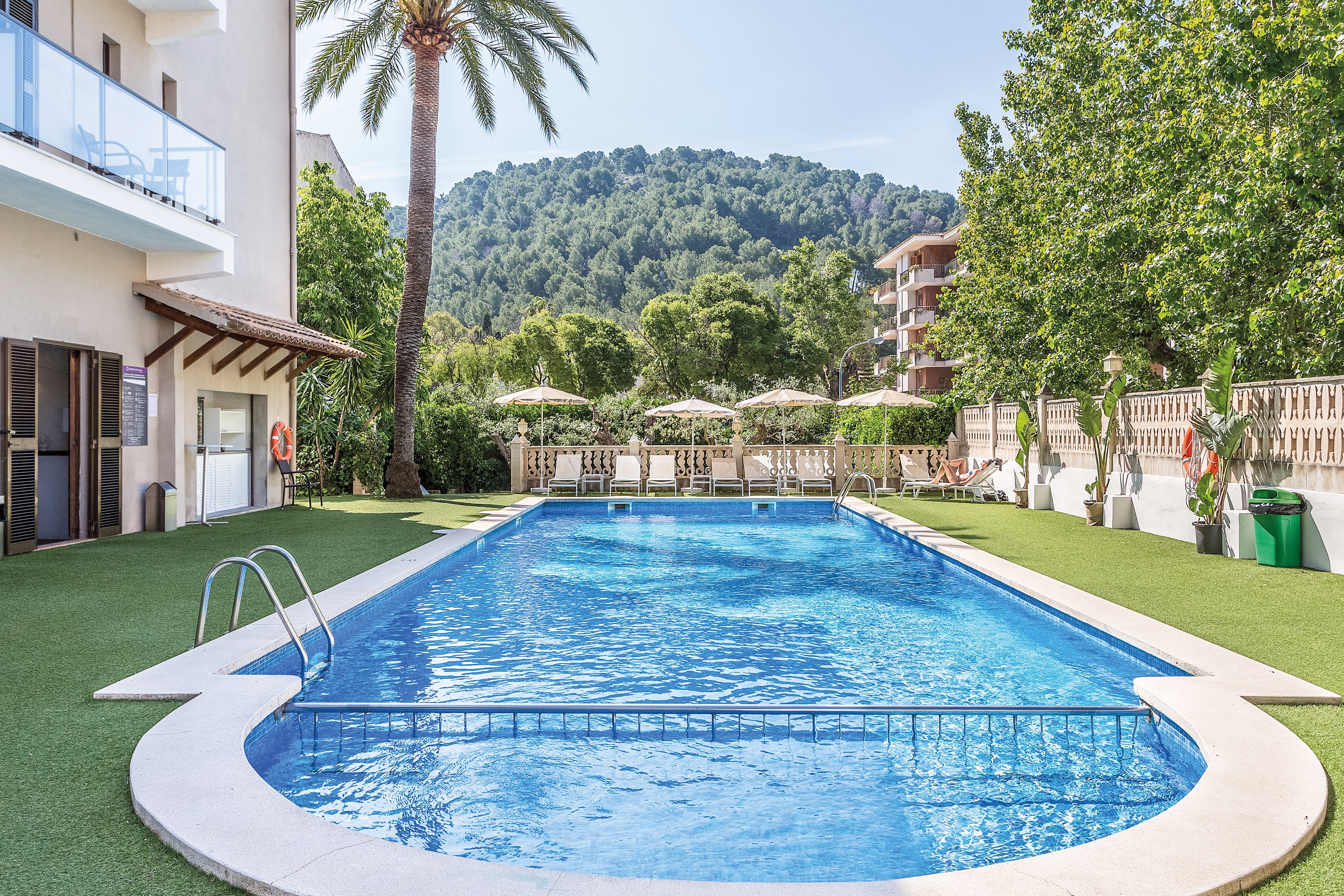 FERGUS Style Soller Beach