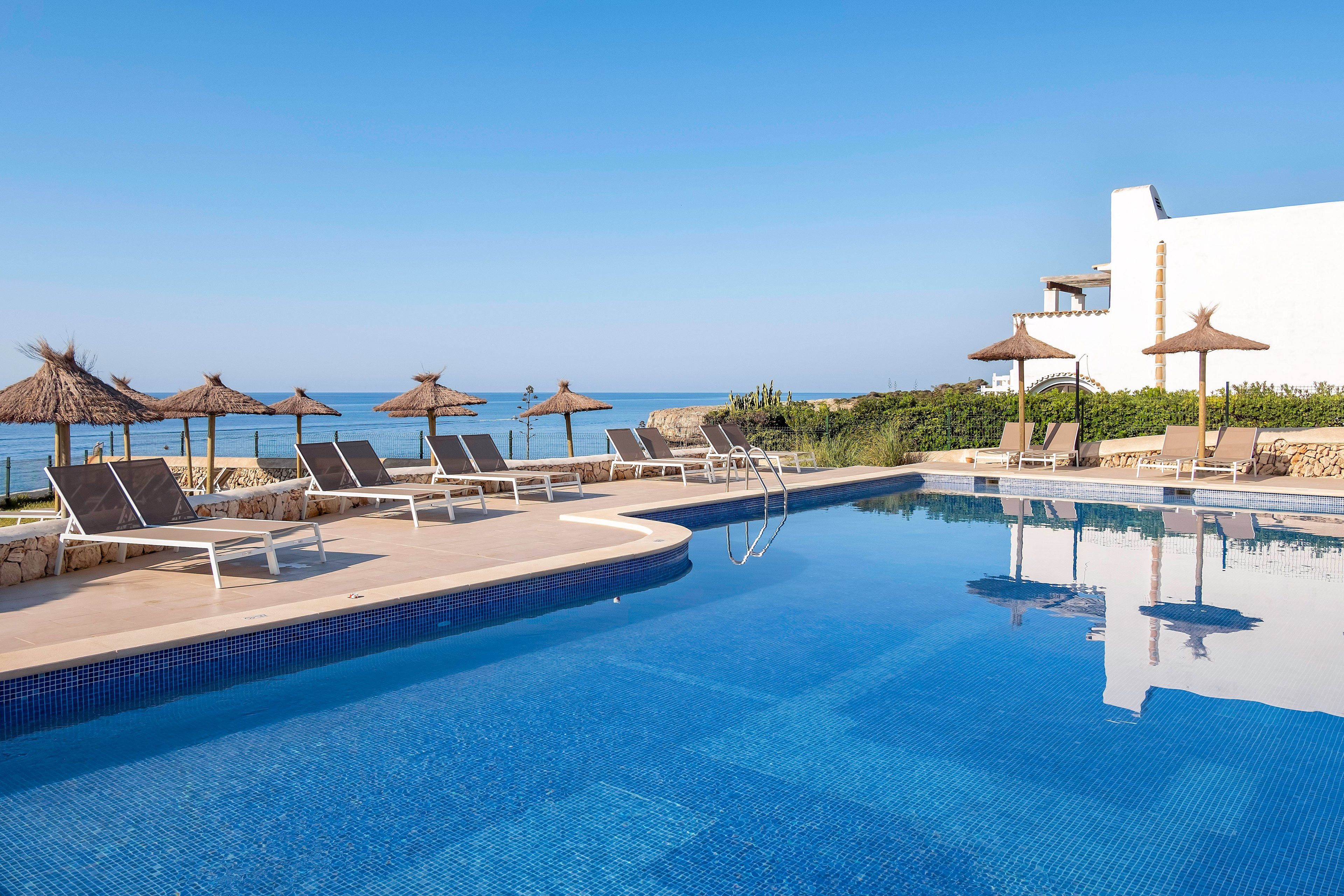 Alua Suites Las Rocas