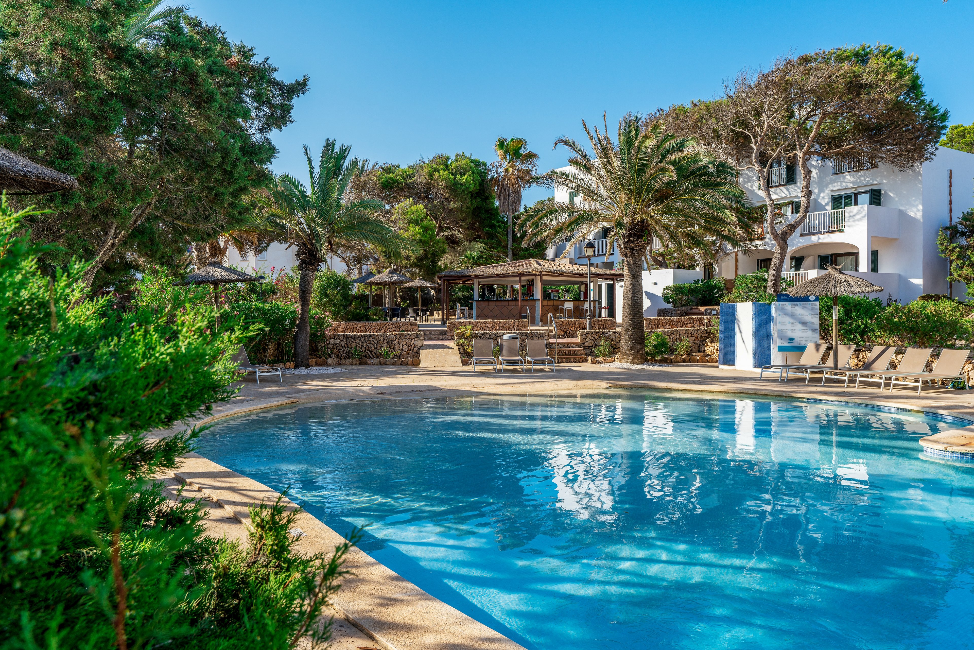 Alua Suites Las Rocas