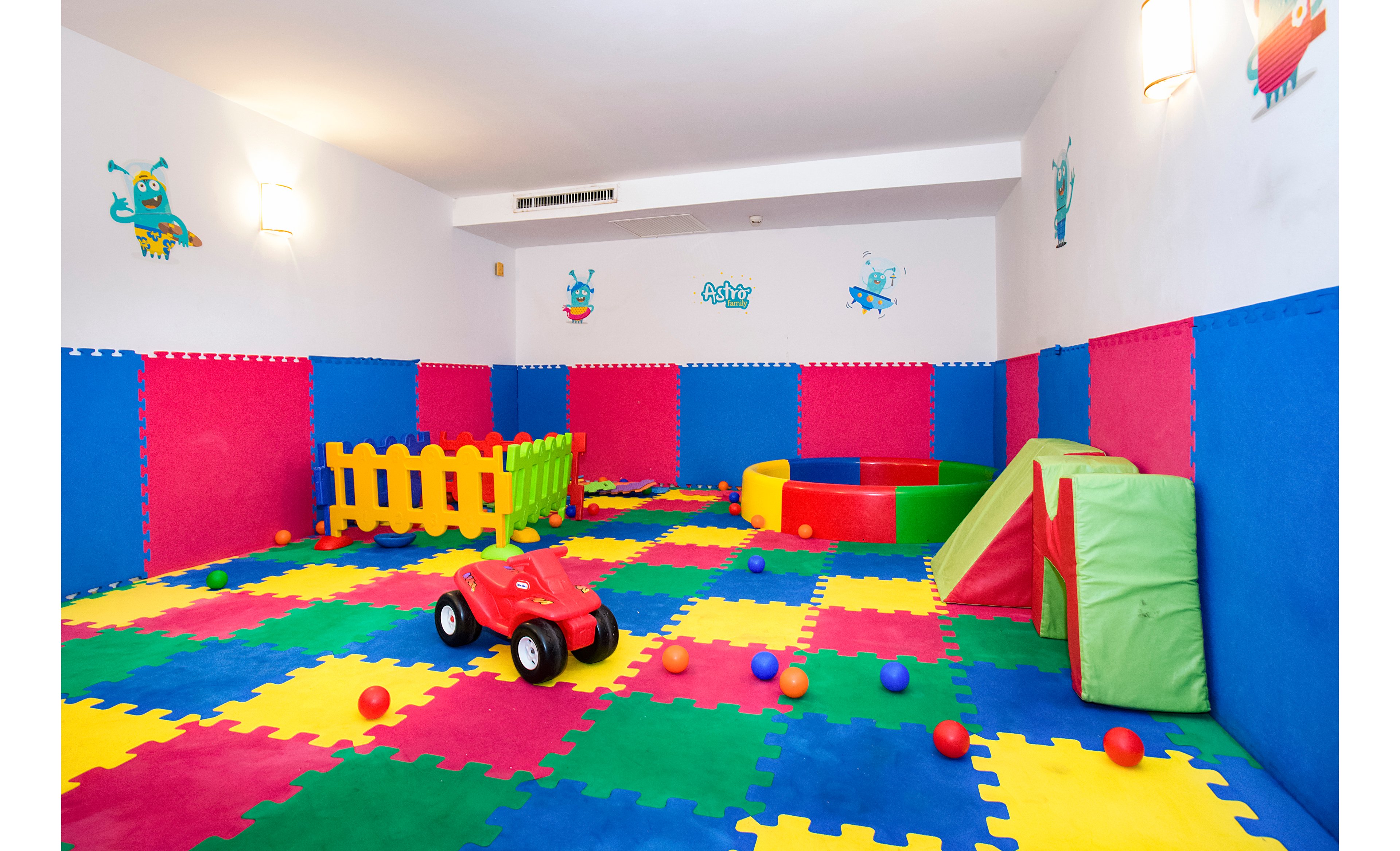 Ilunion Palmanova Mallorca formerly AluaSun Torrenova