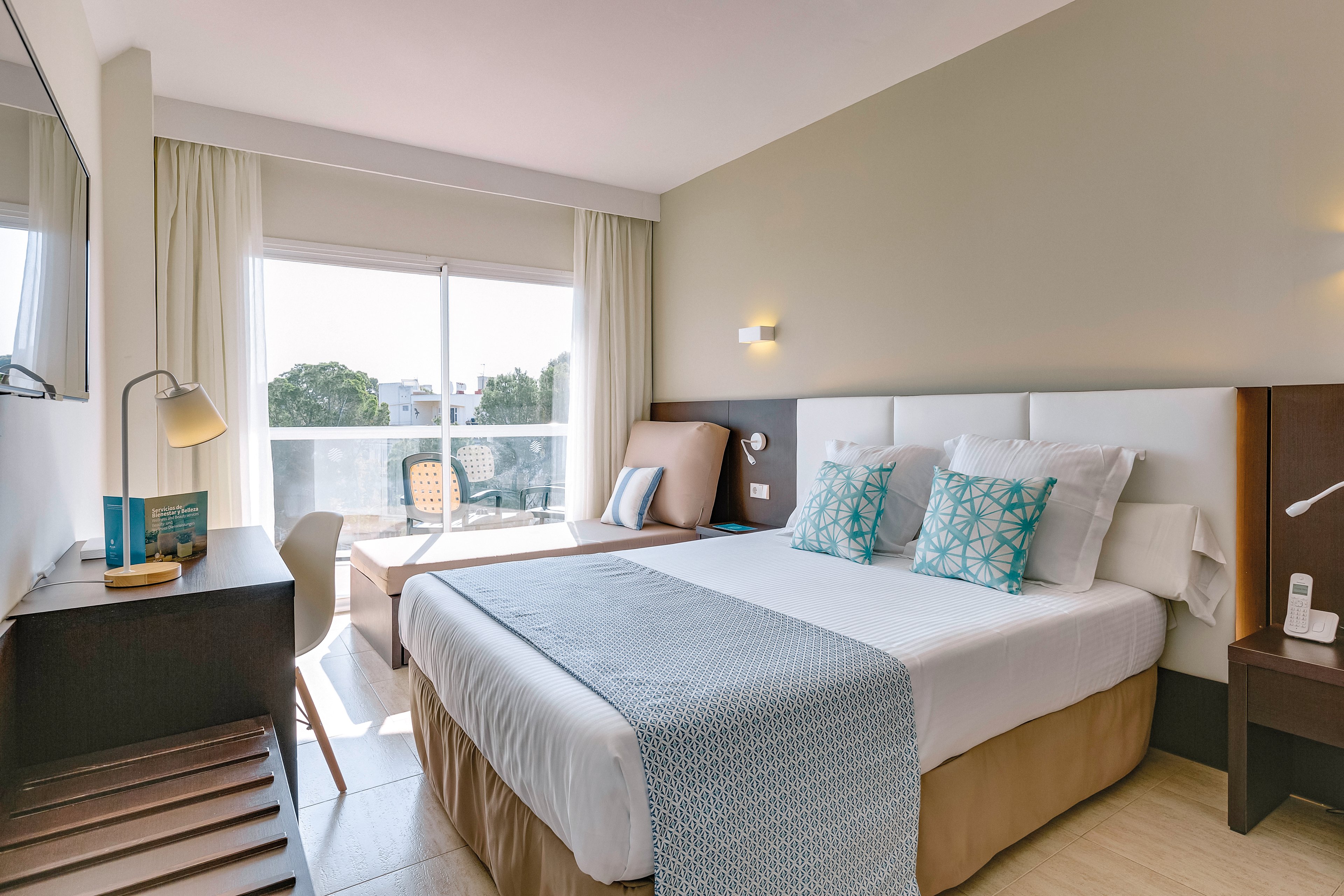 Ilunion Palmanova Mallorca formerly AluaSun Torrenova