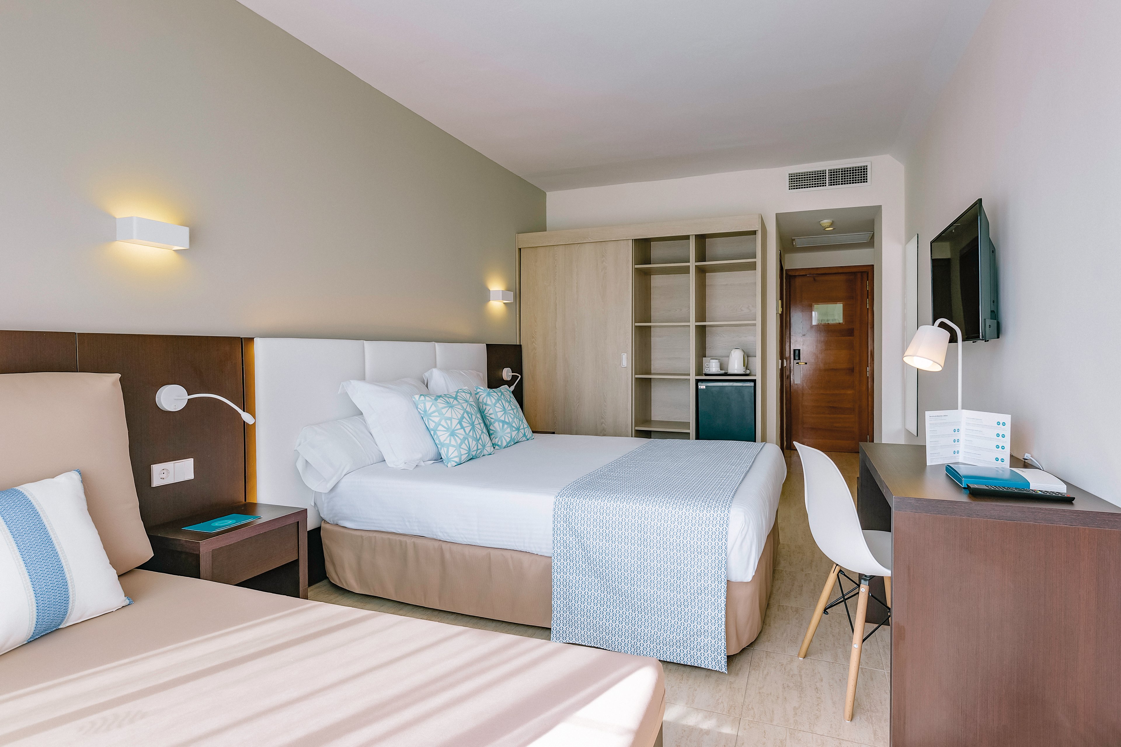 Ilunion Palmanova Mallorca formerly AluaSun Torrenova