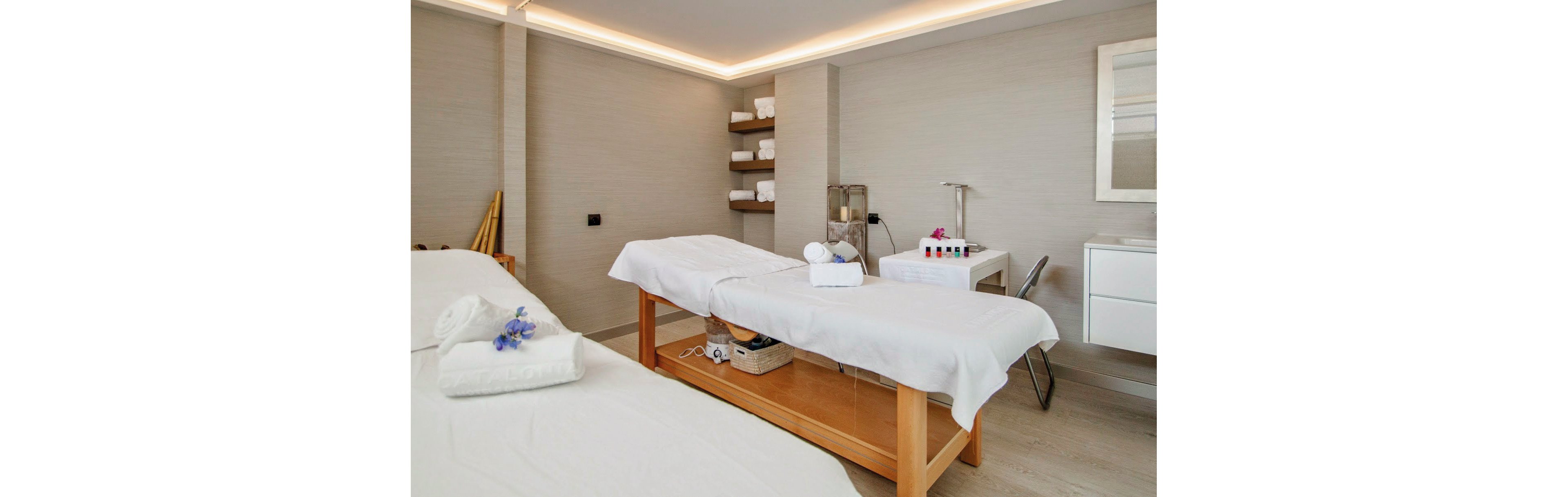 Hotel Catalonia Del Mar