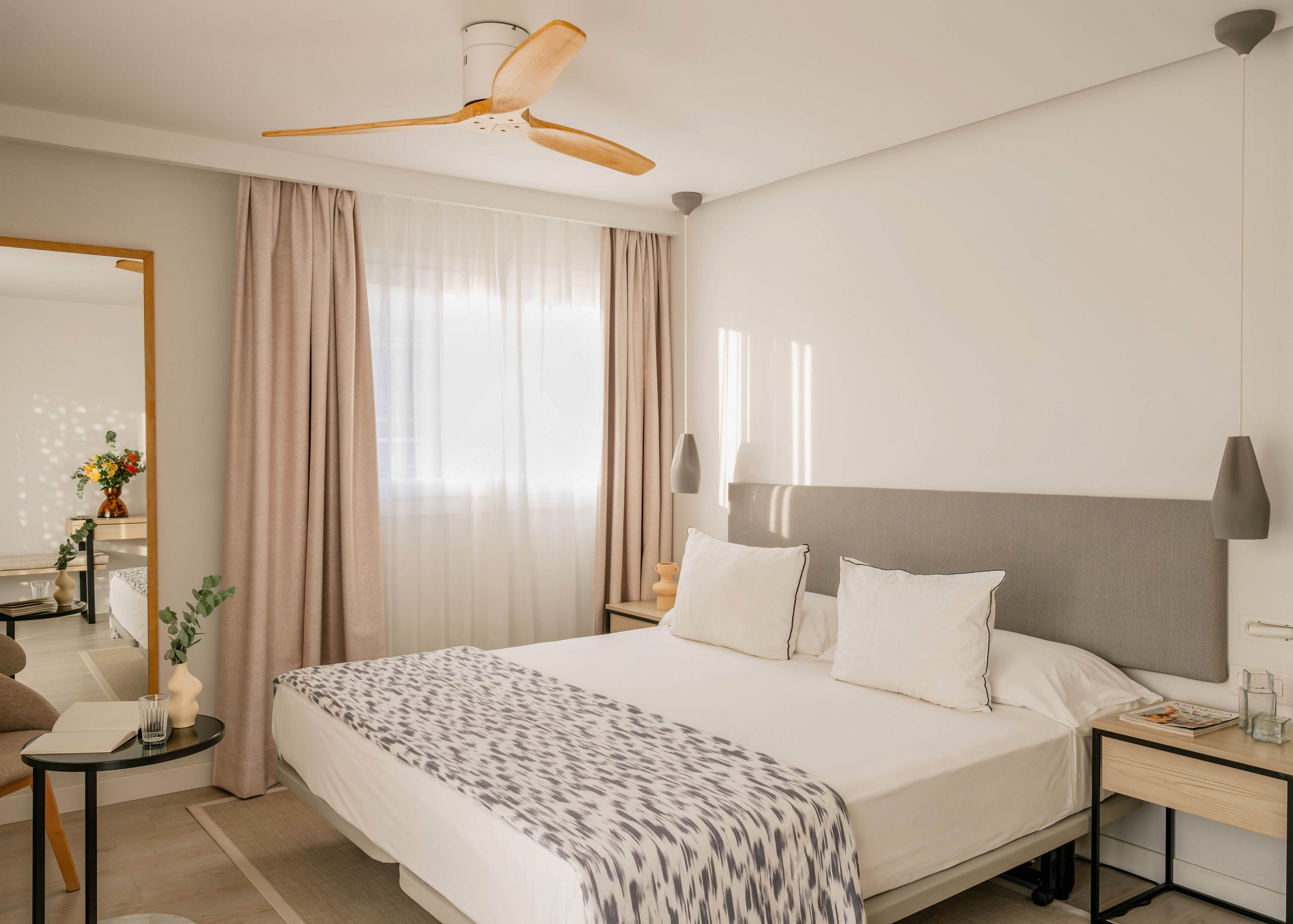 Mim Mallorca Melia Collection