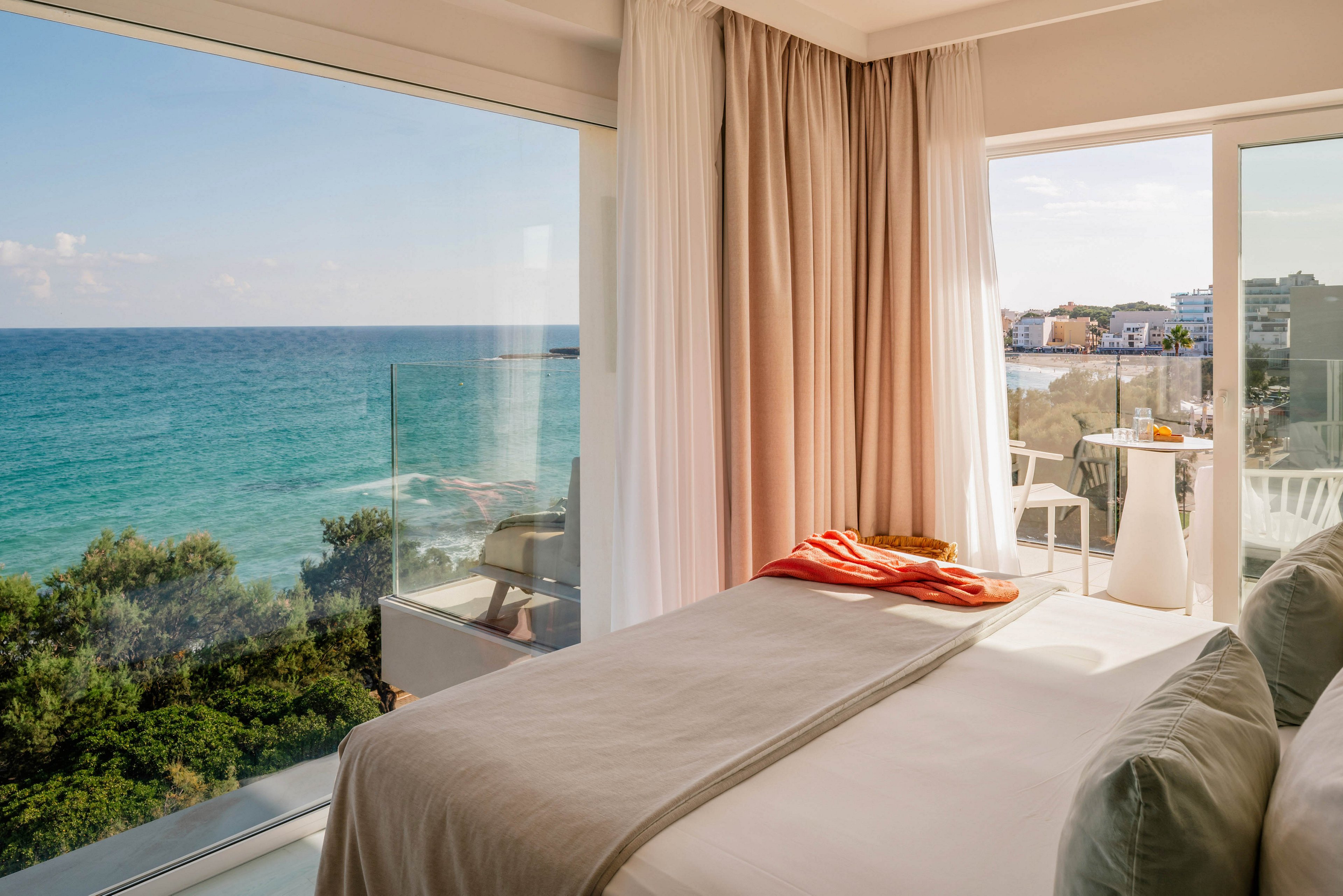 Mim Mallorca Melia Collection