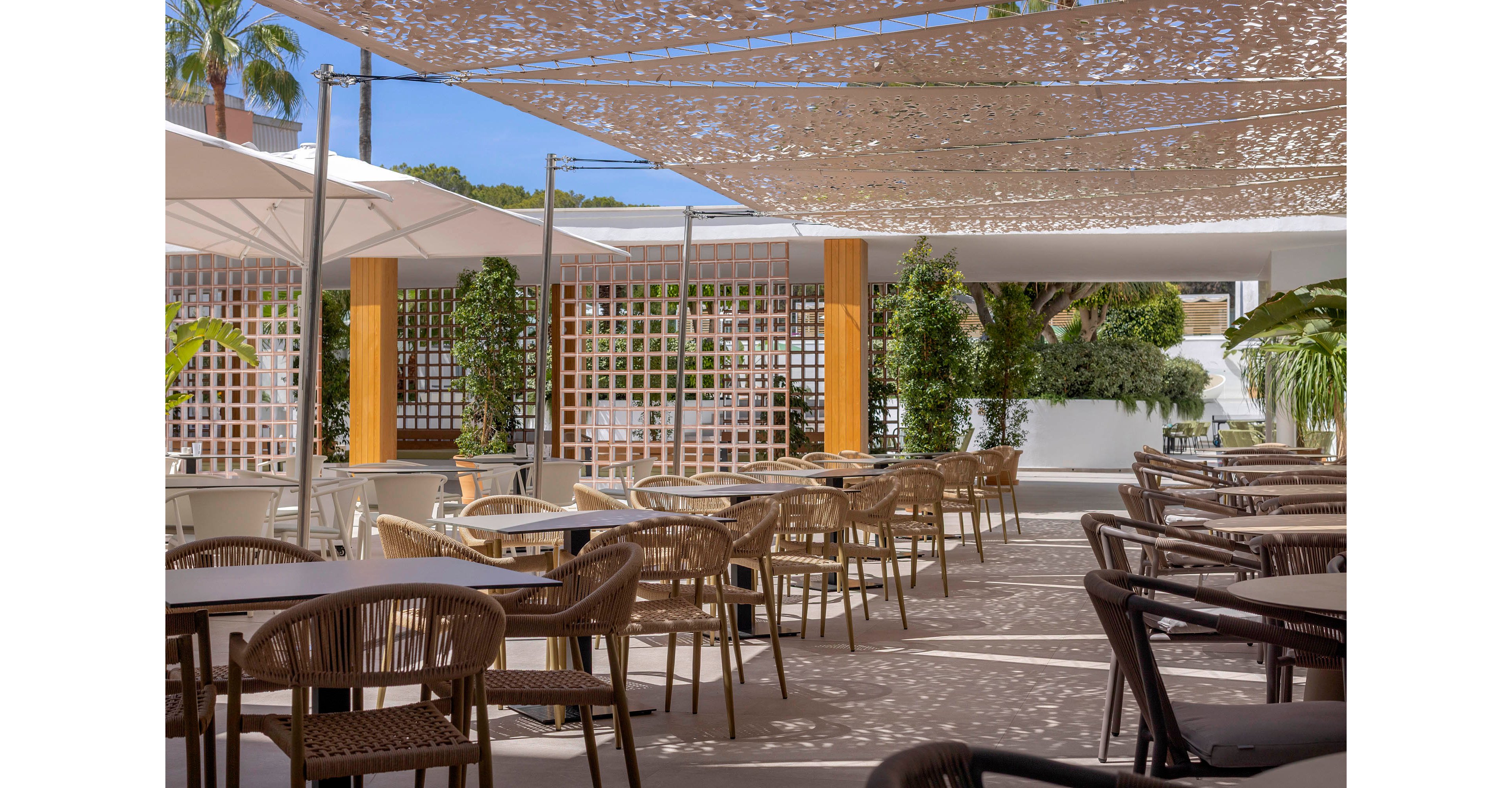 HM Isabela - Adults Only