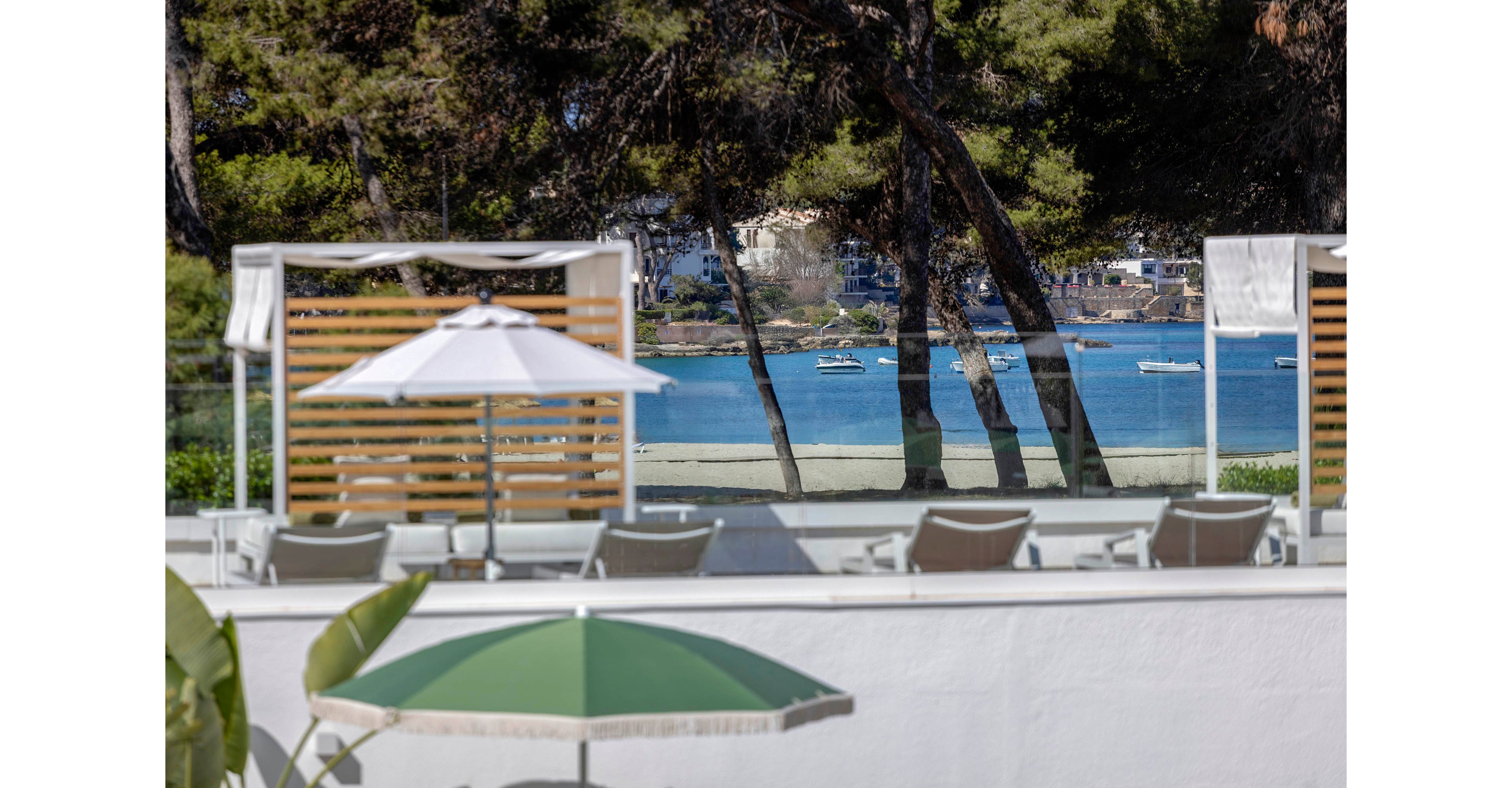 HM Isabela - Adults Only