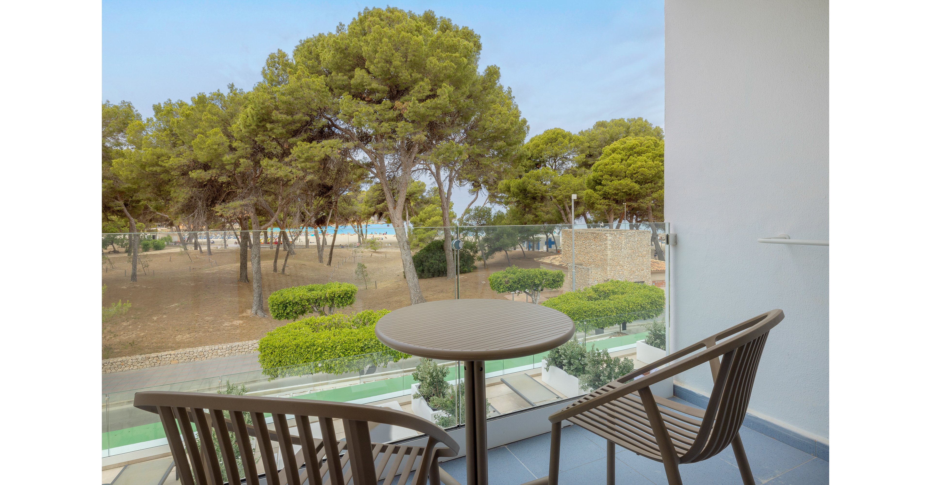 HM Isabela - Adults Only