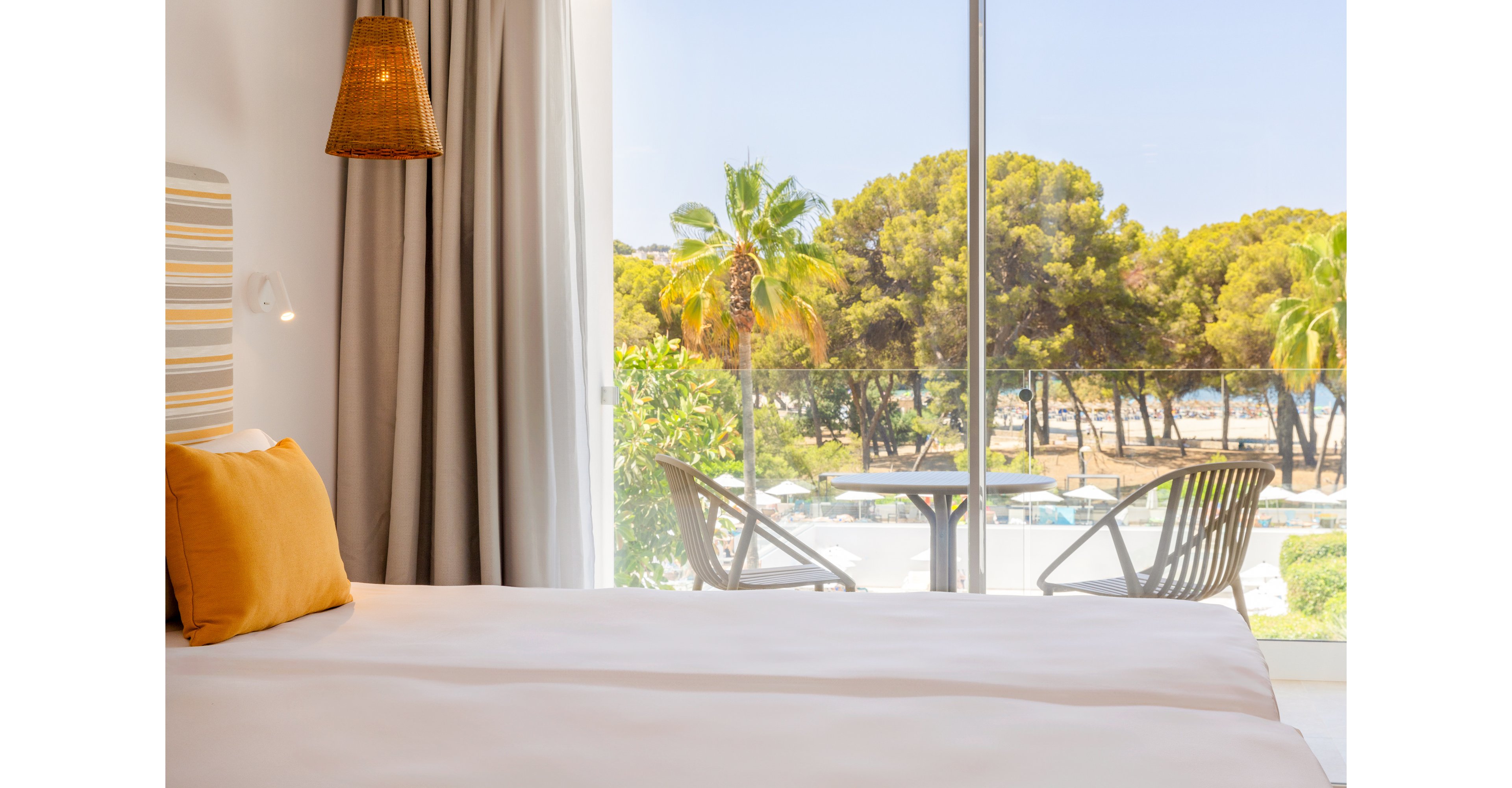 HM Isabela - Adults Only