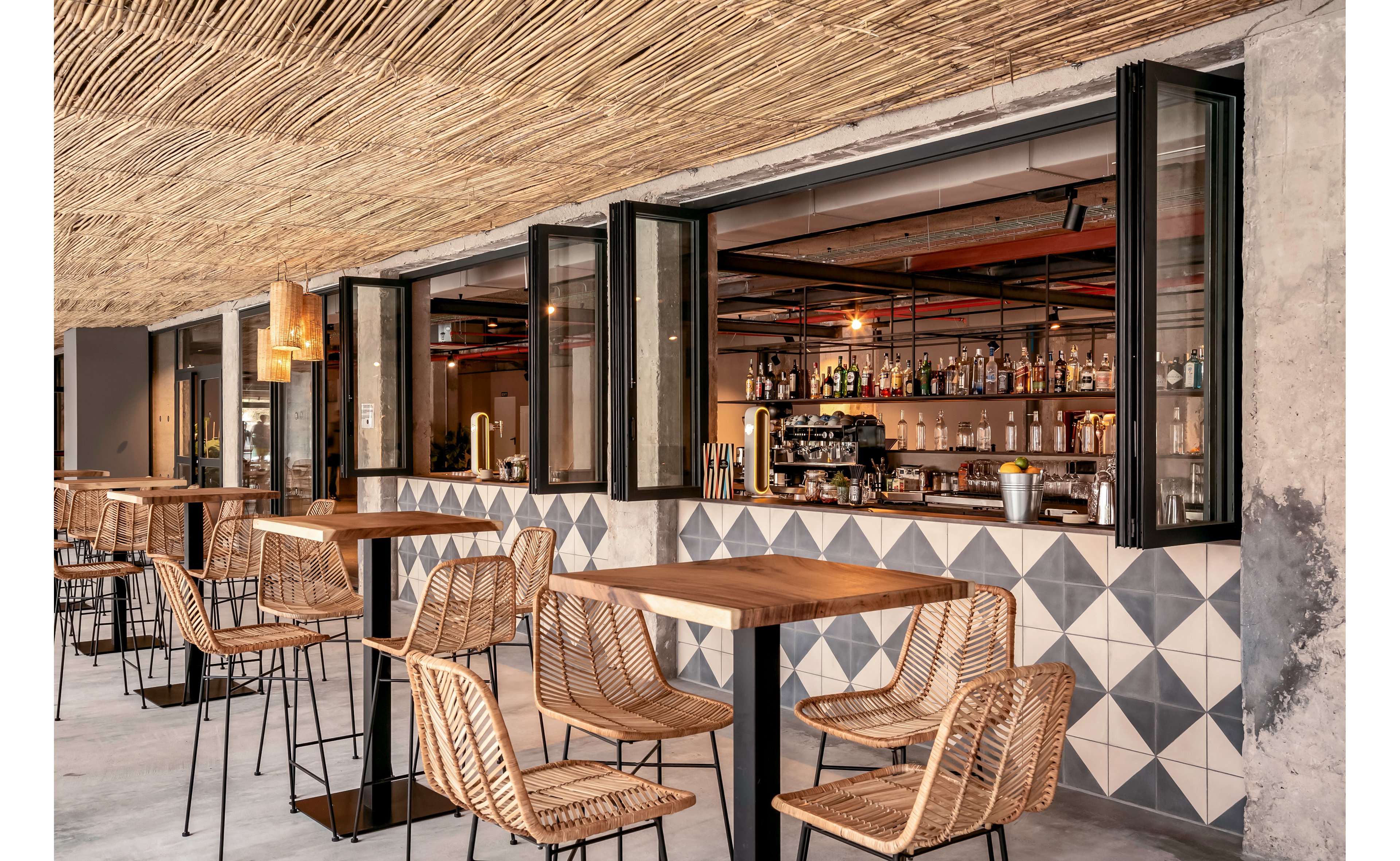 Caramelo Palma Beach