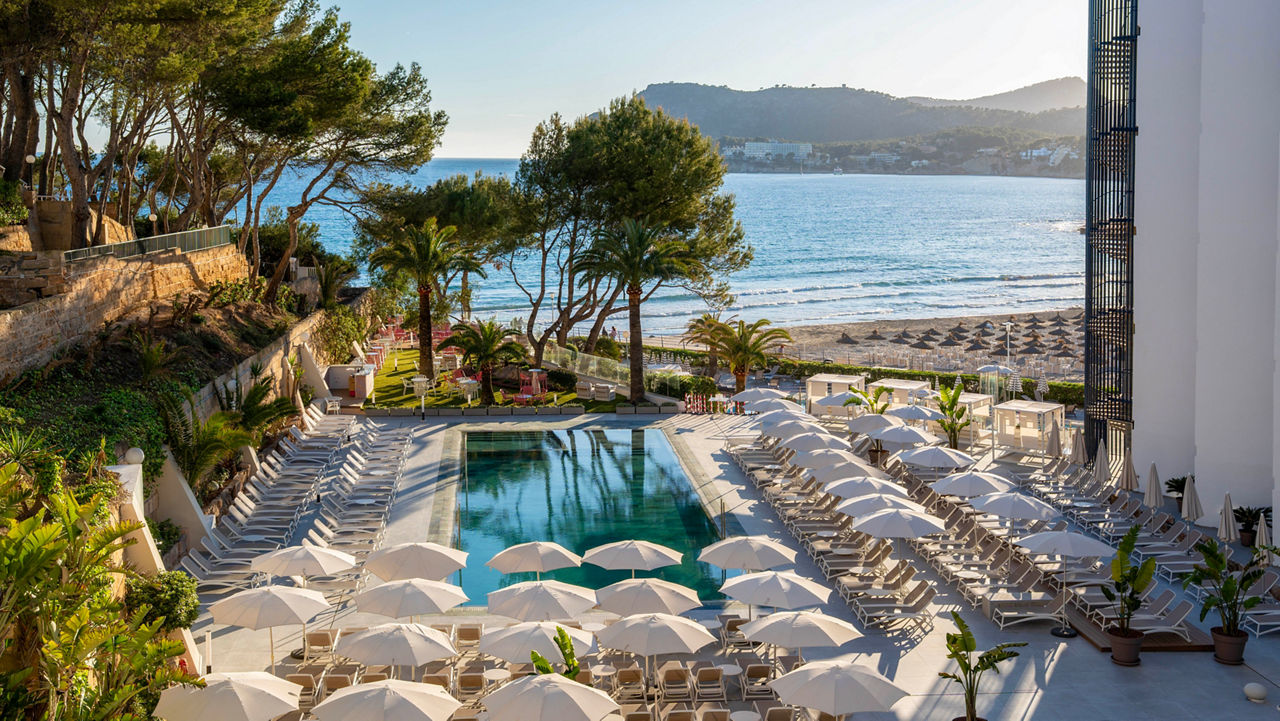 Hotel Vibra Beverly Playa