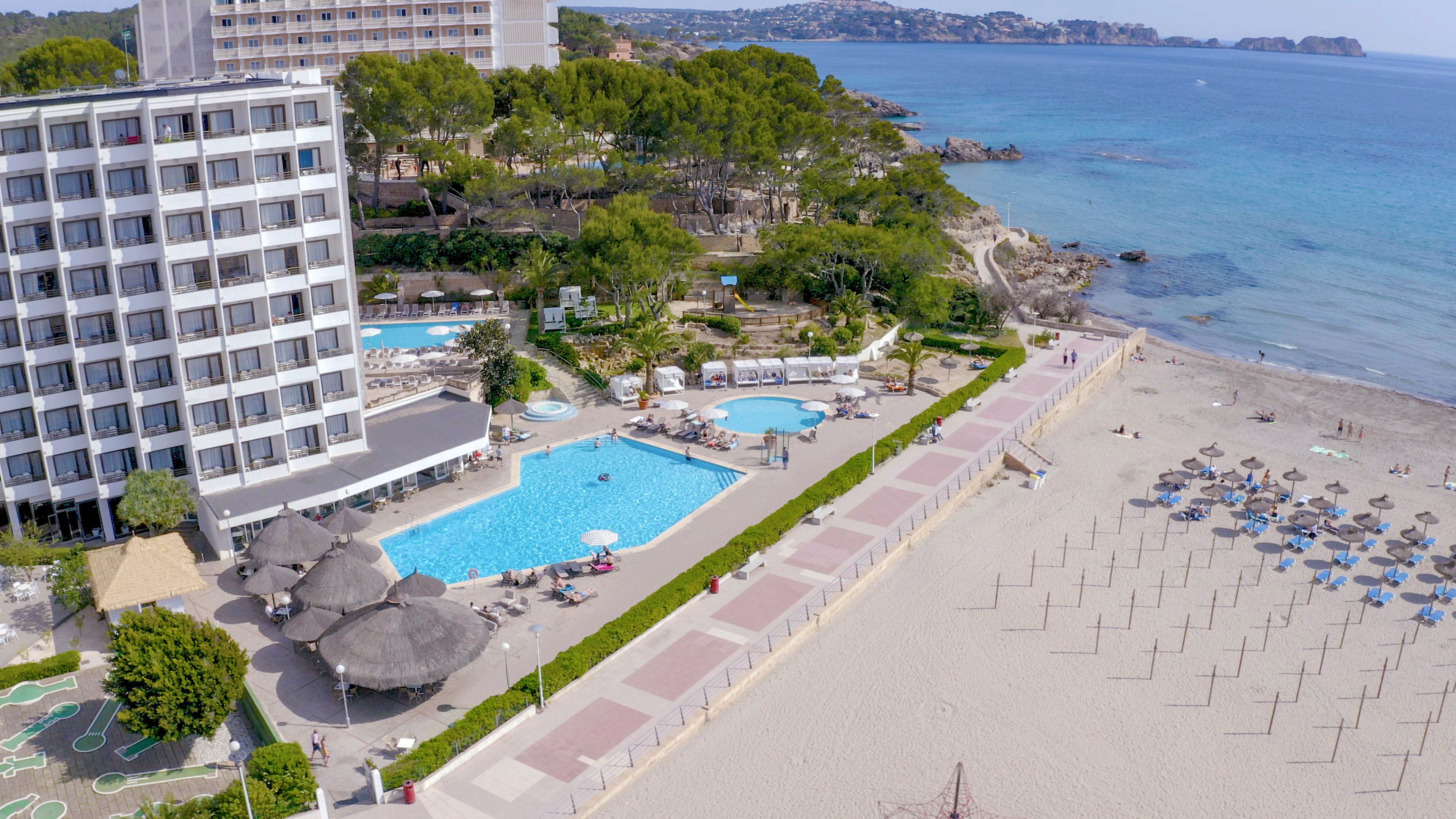 Hotel Vibra Beverly Playa