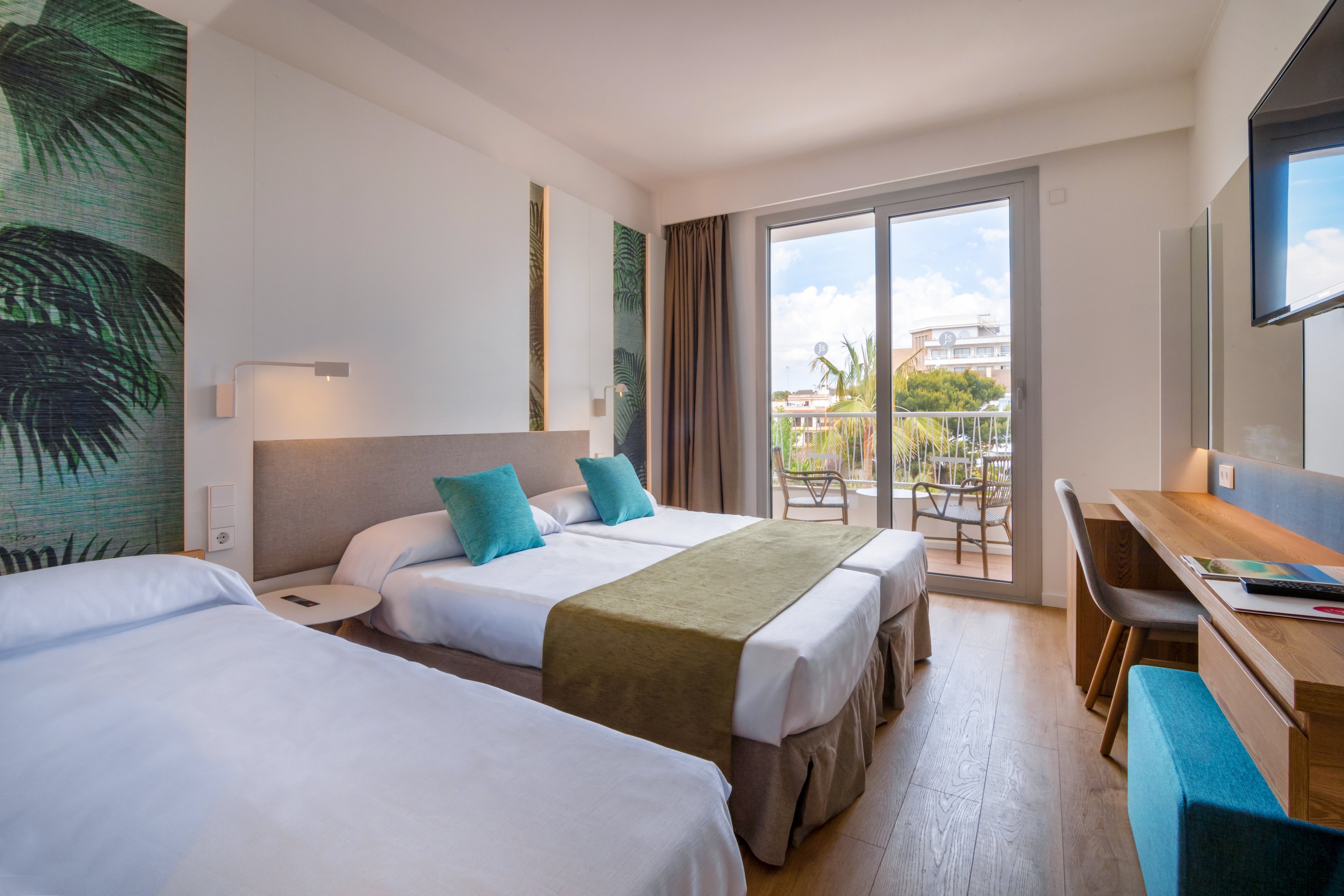 JS Yate Can Picafort