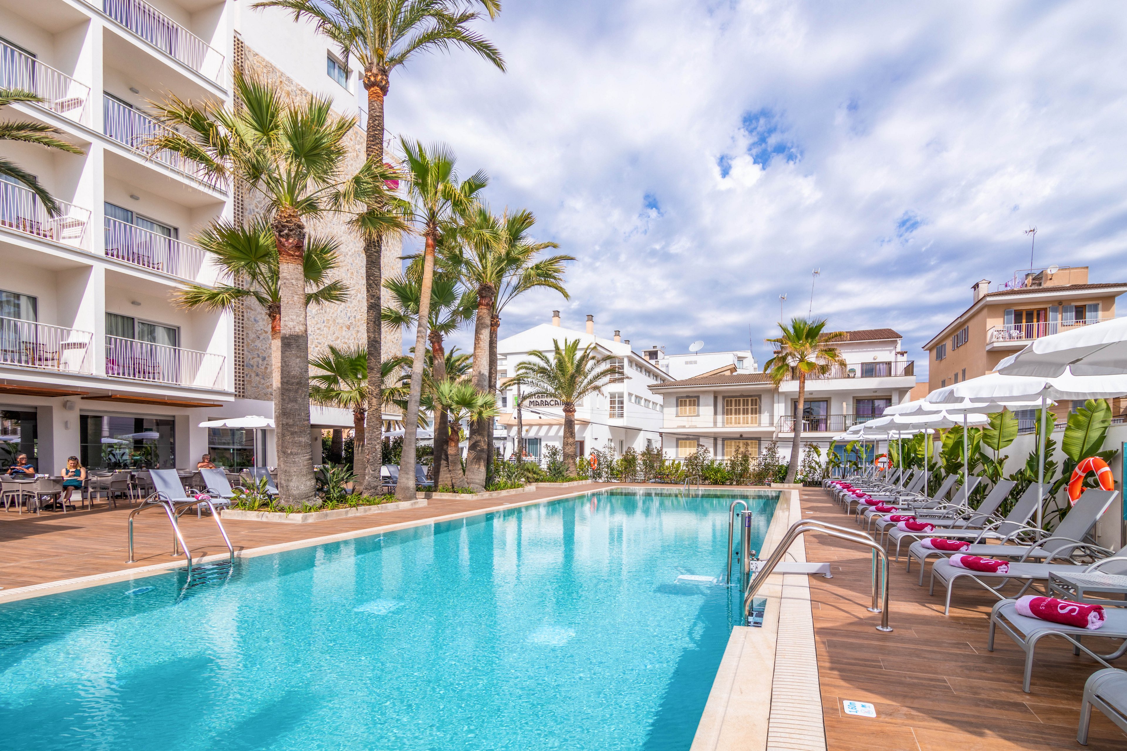 JS Yate Can Picafort