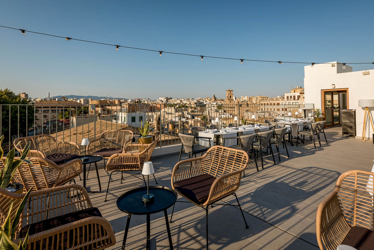 Nivia Born Boutique Hotel