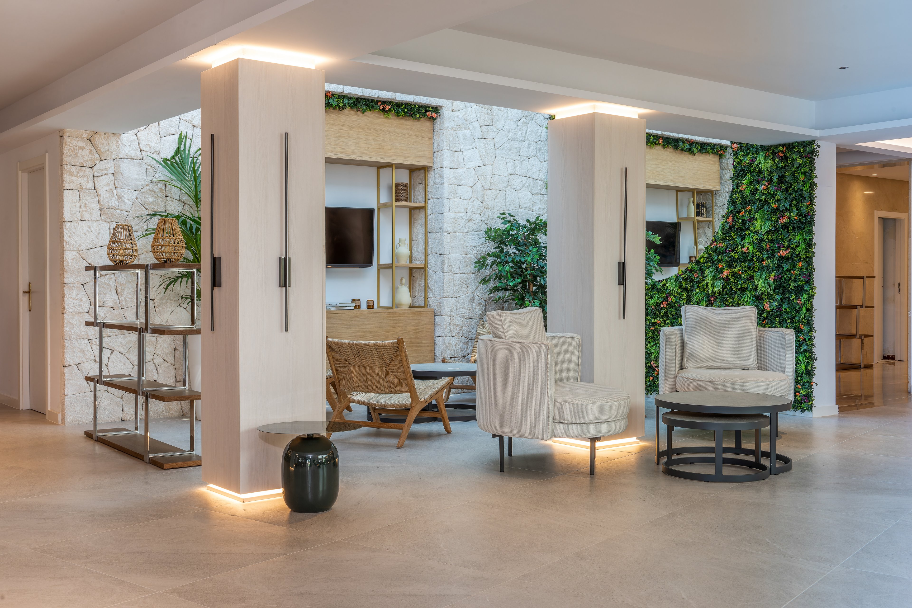 Valentin Somni Suites & Hotel