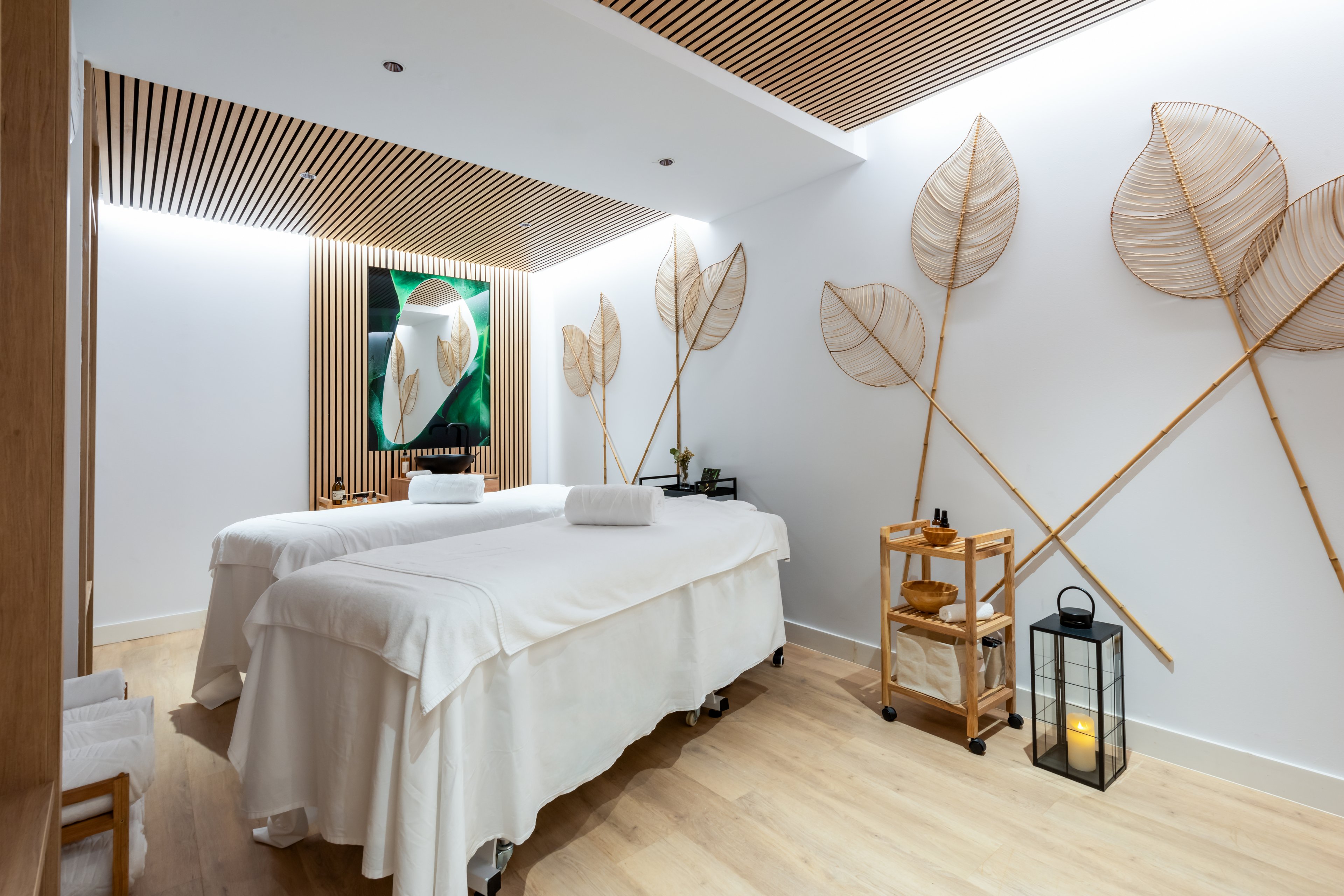 Valentin Somni Suites & Hotel