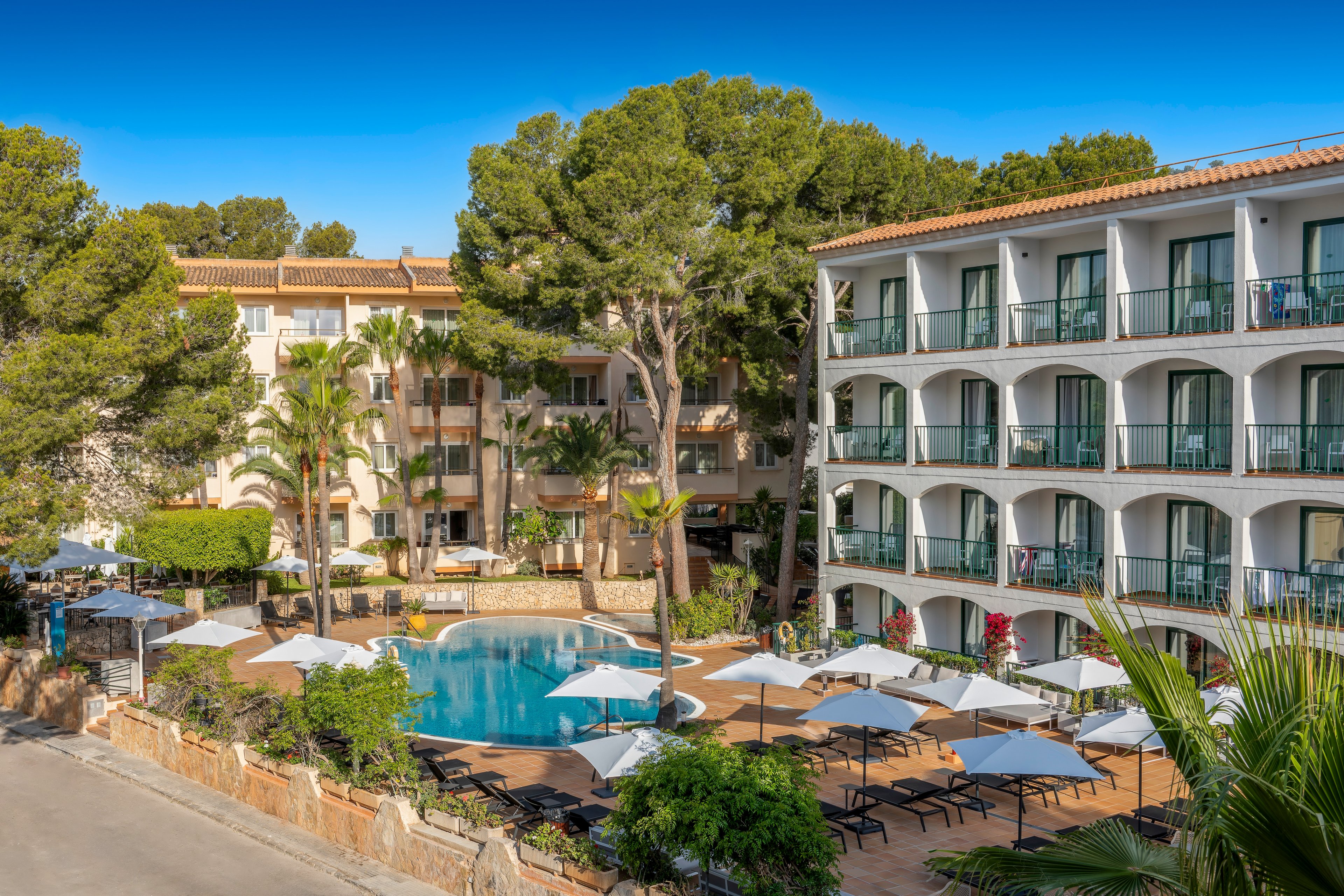 Valentin Somni Suites & Hotel