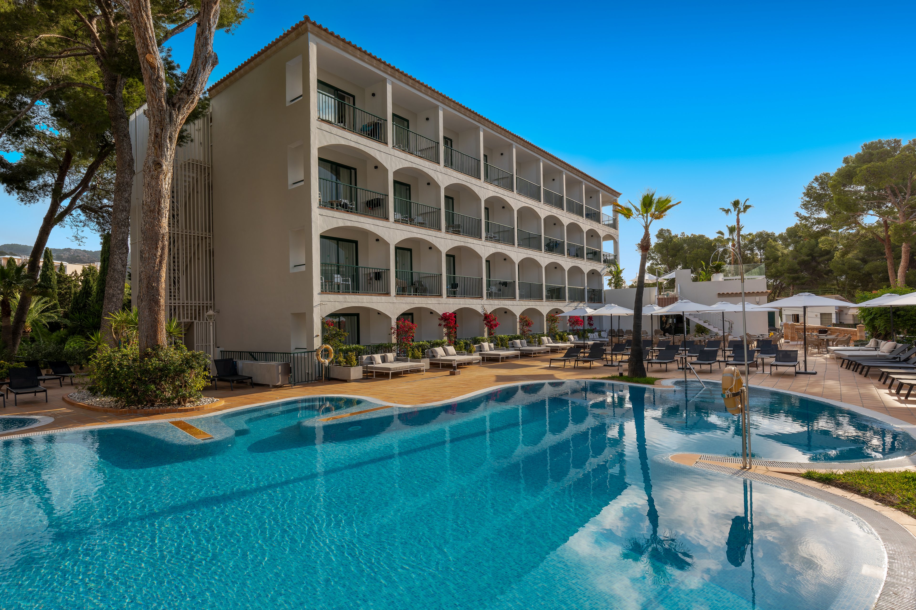 Valentin Somni Suites & Hotel