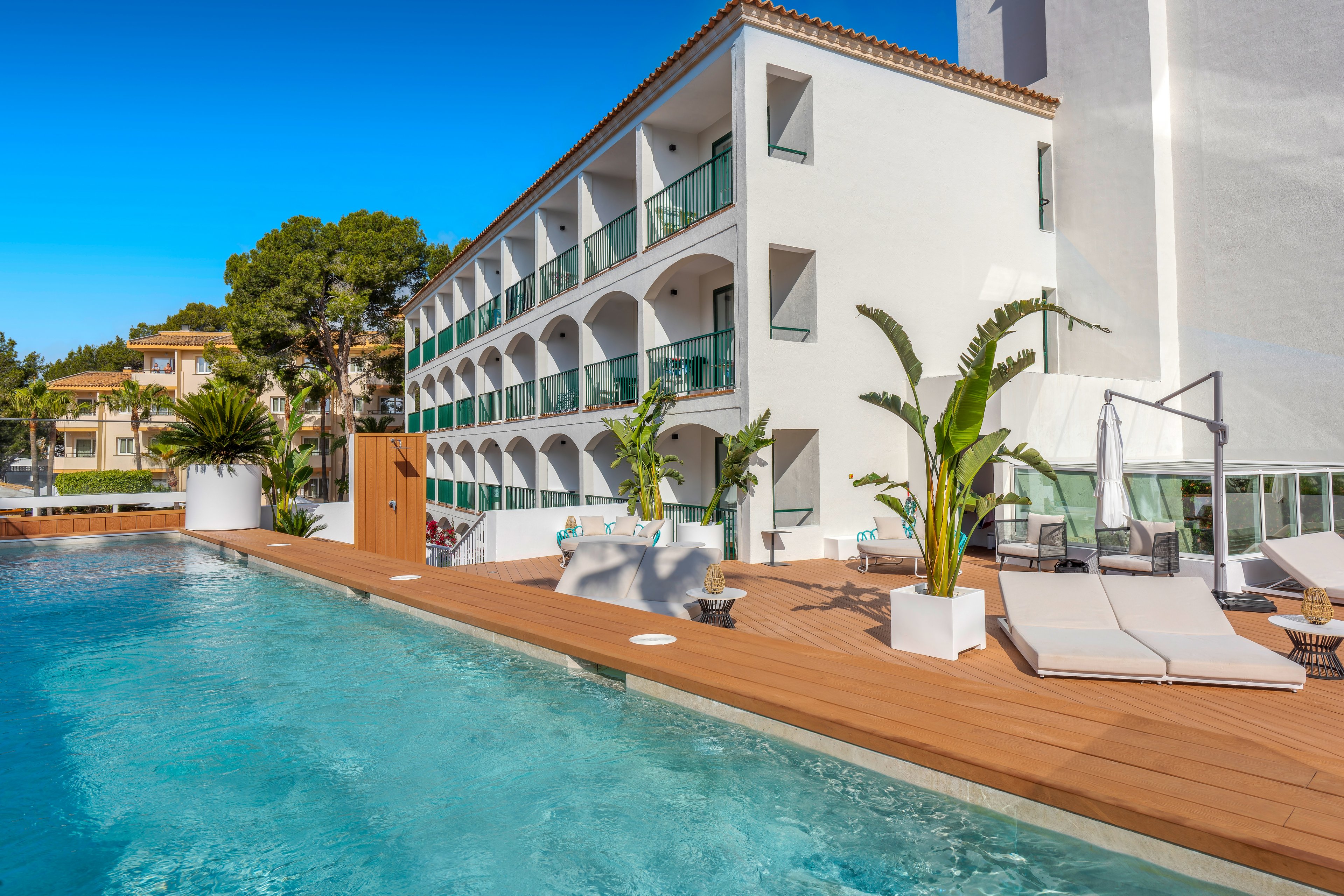 Valentin Somni Suites & Hotel