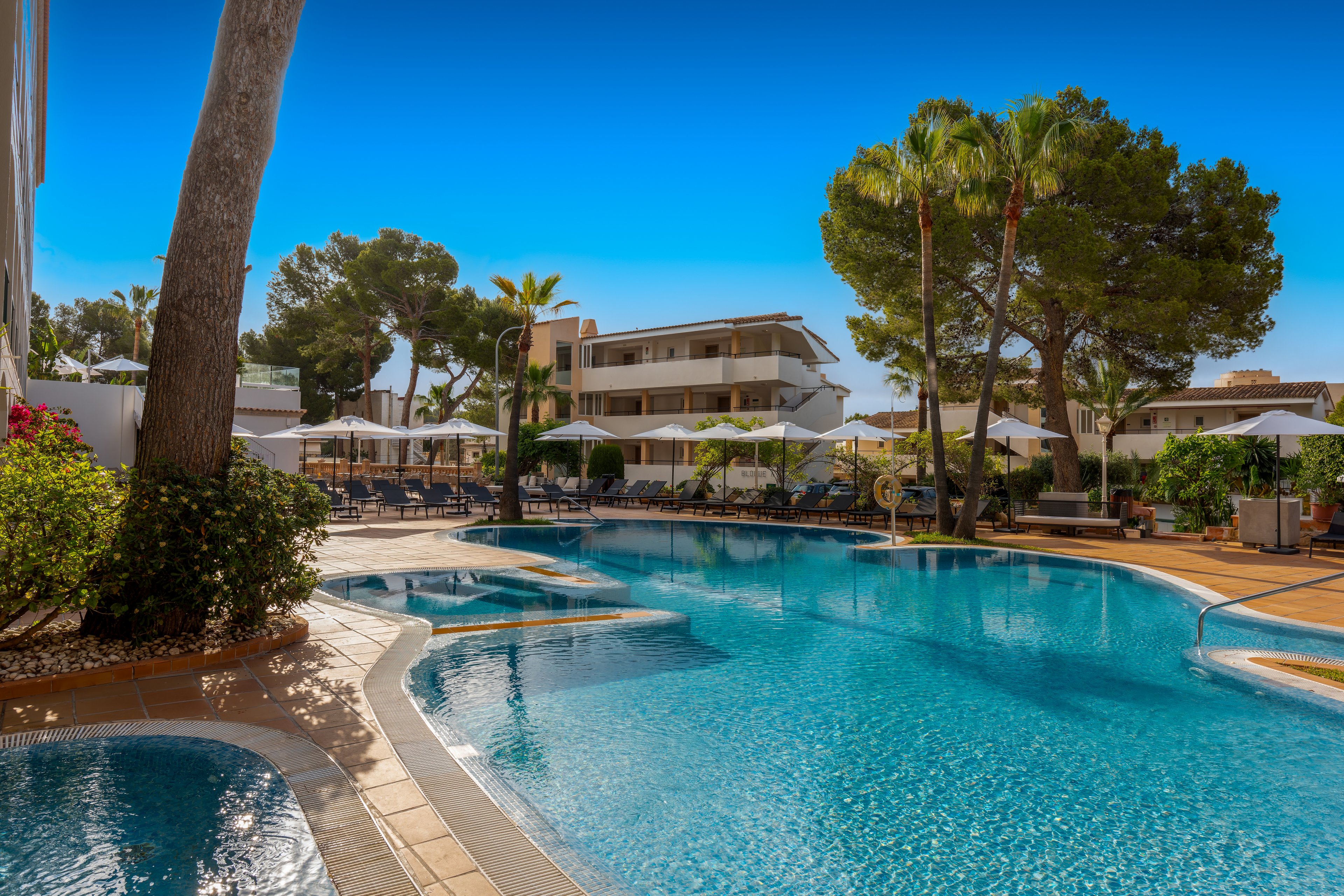 Valentin Somni Suites & Hotel