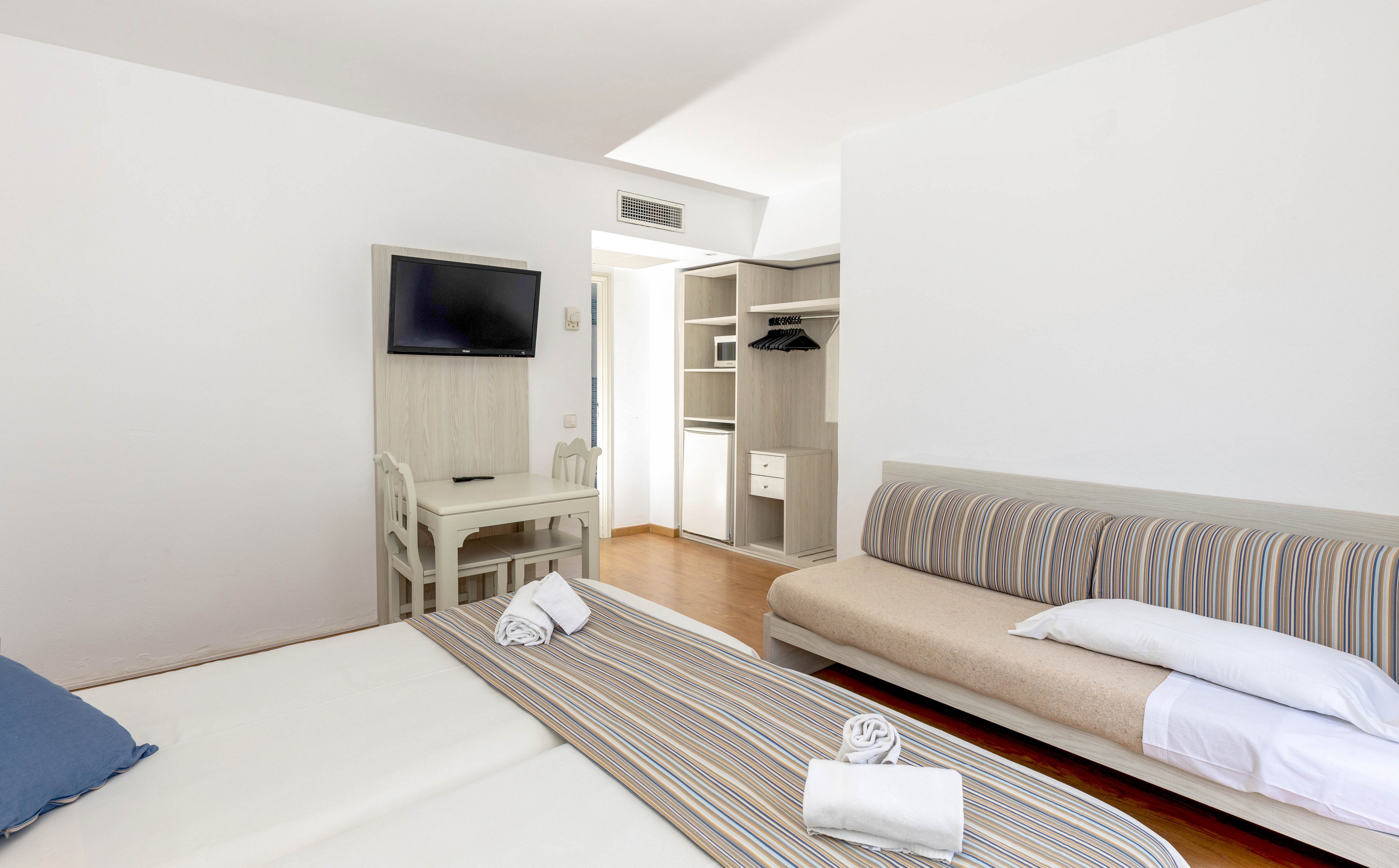 Hotel Club Es Talaial