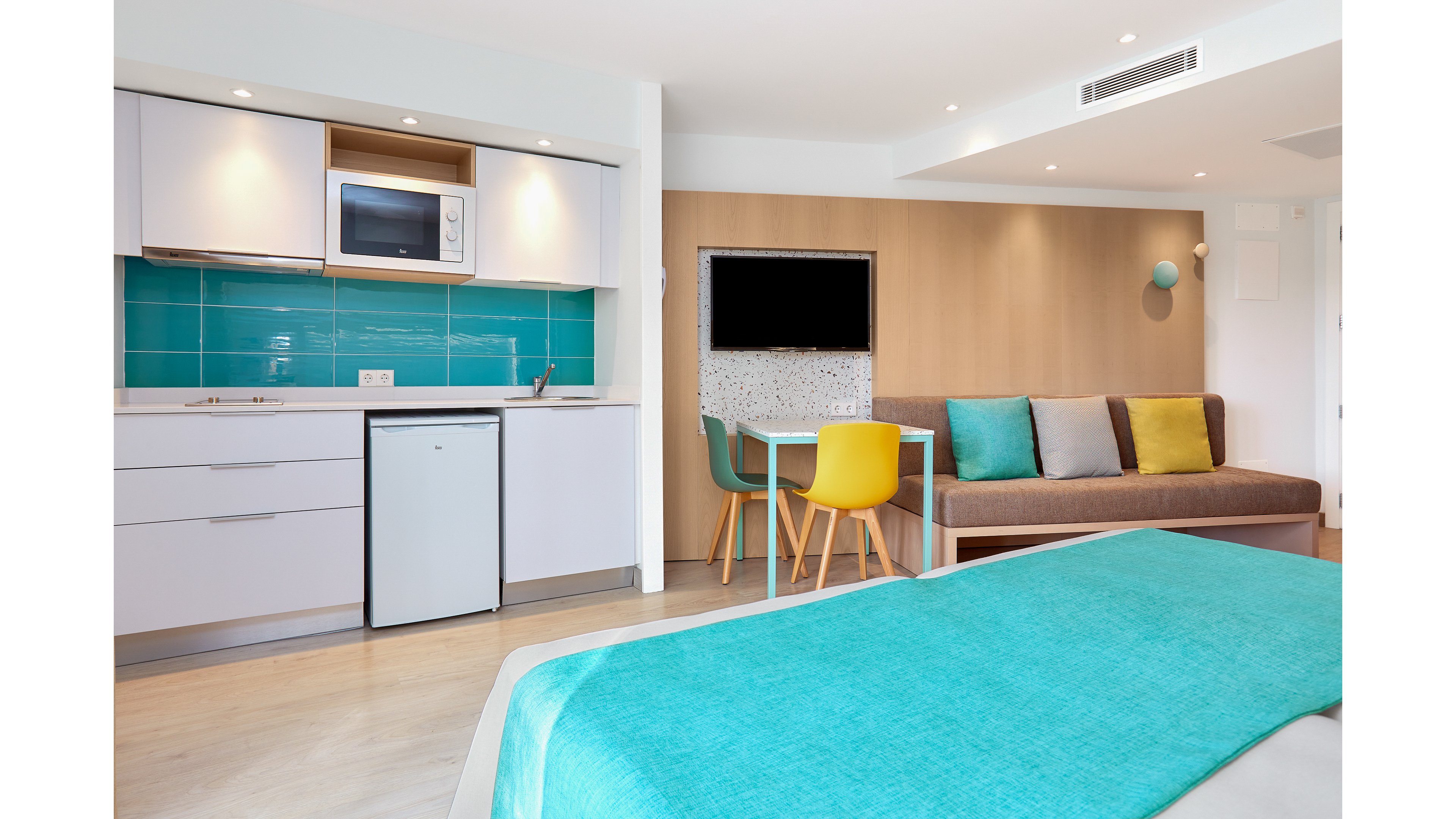 Universal Aparthotel Elisa