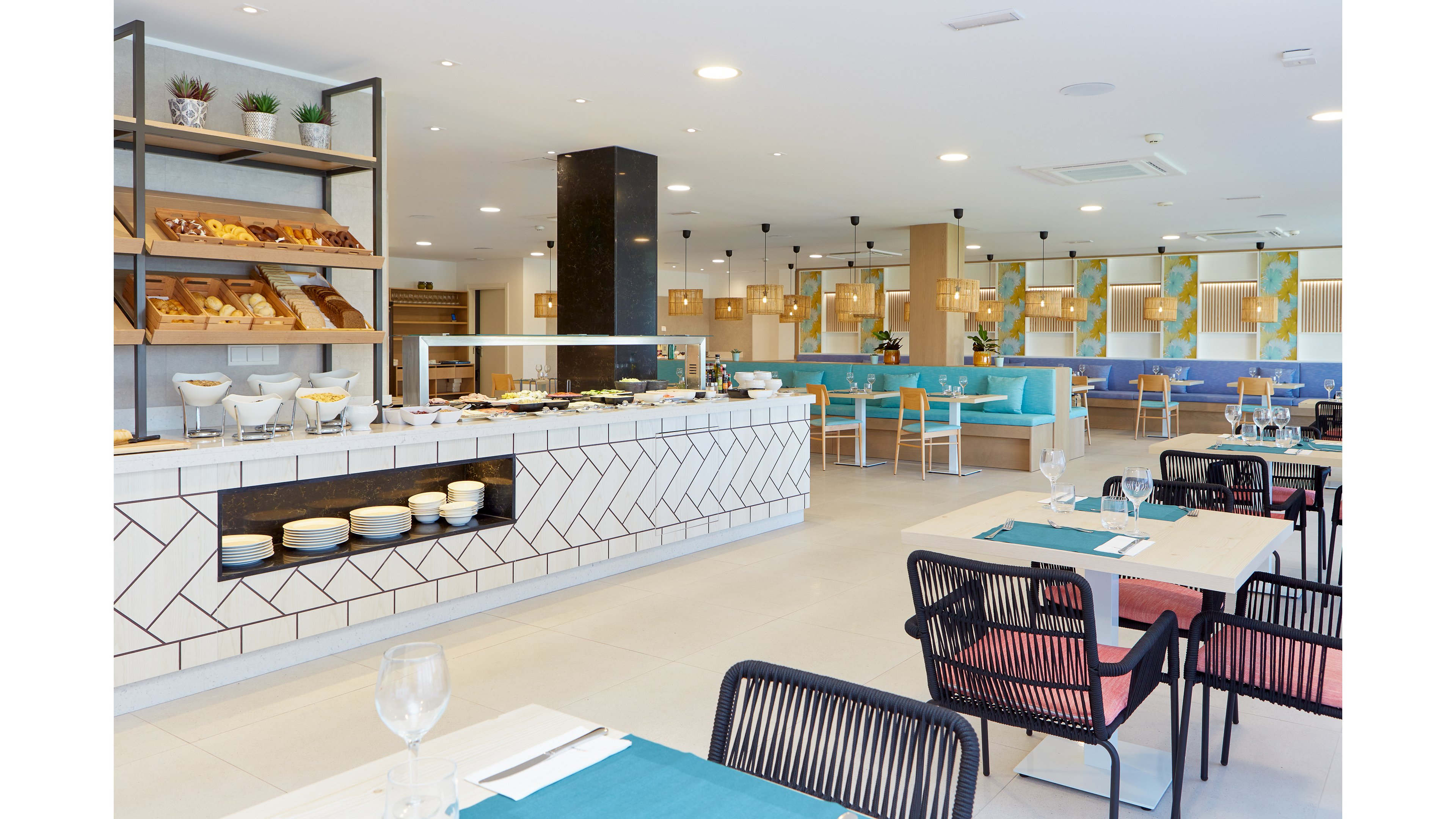 Universal Aparthotel Elisa