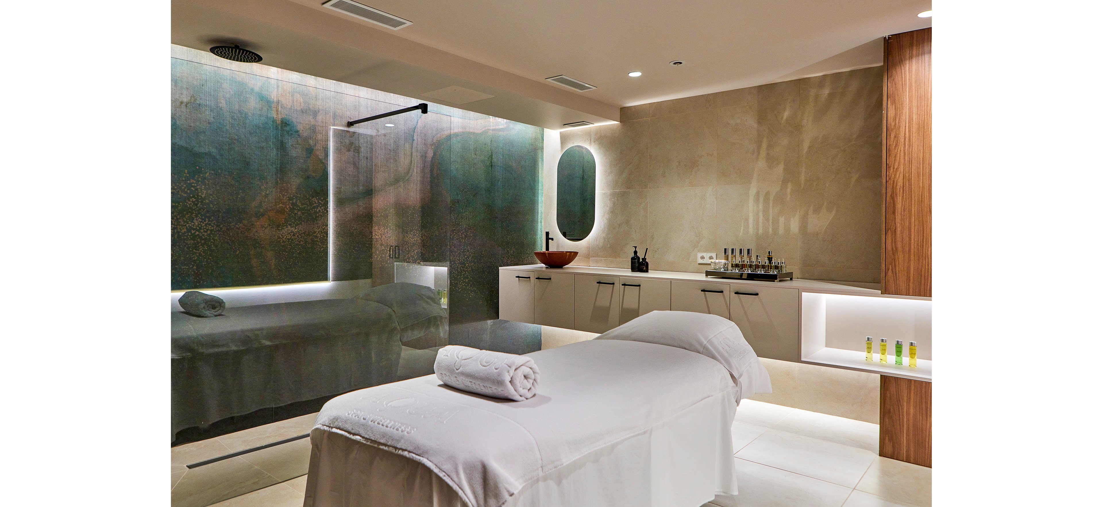 Universal Grand Leon & Spa