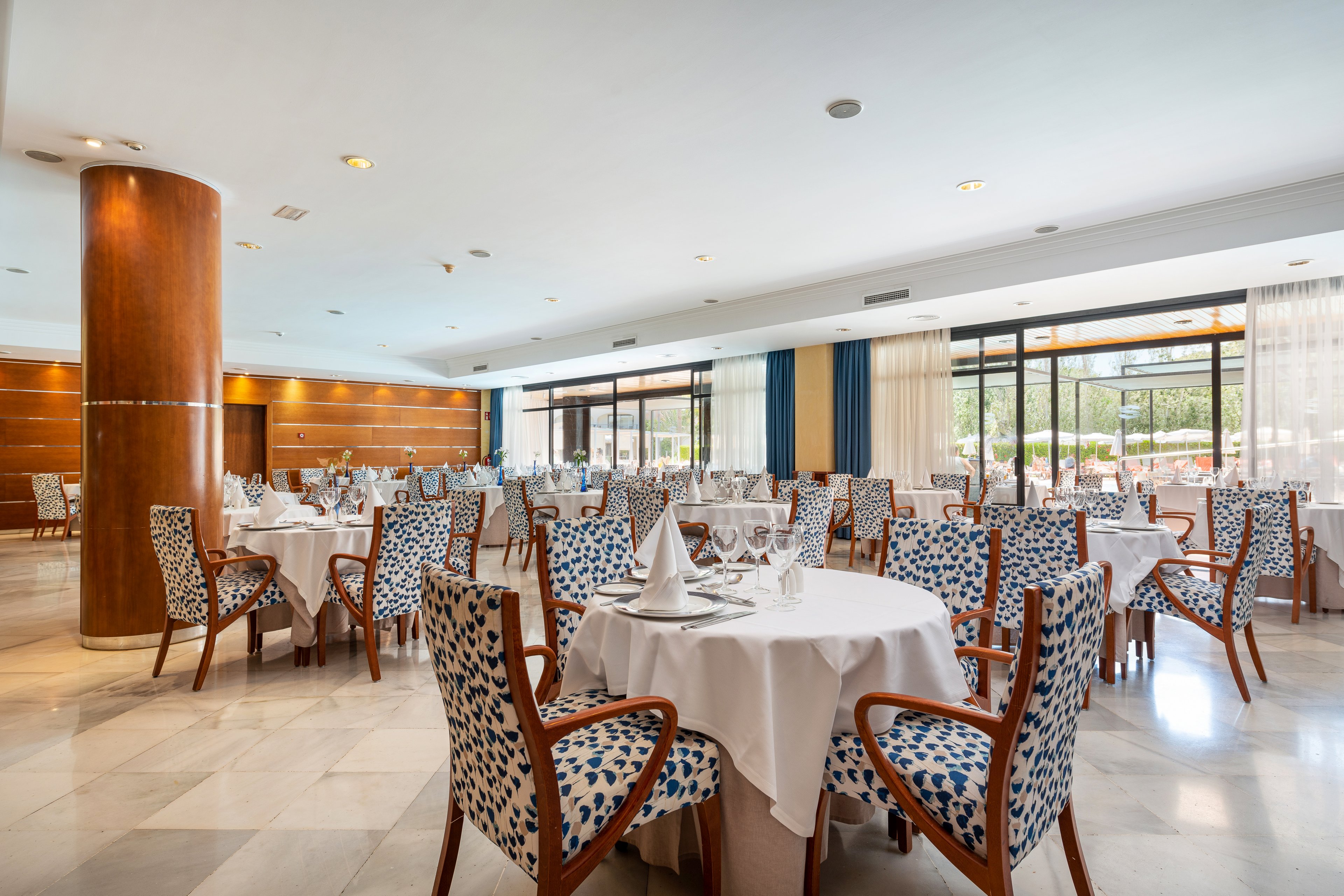 Hotel Serrano Palace