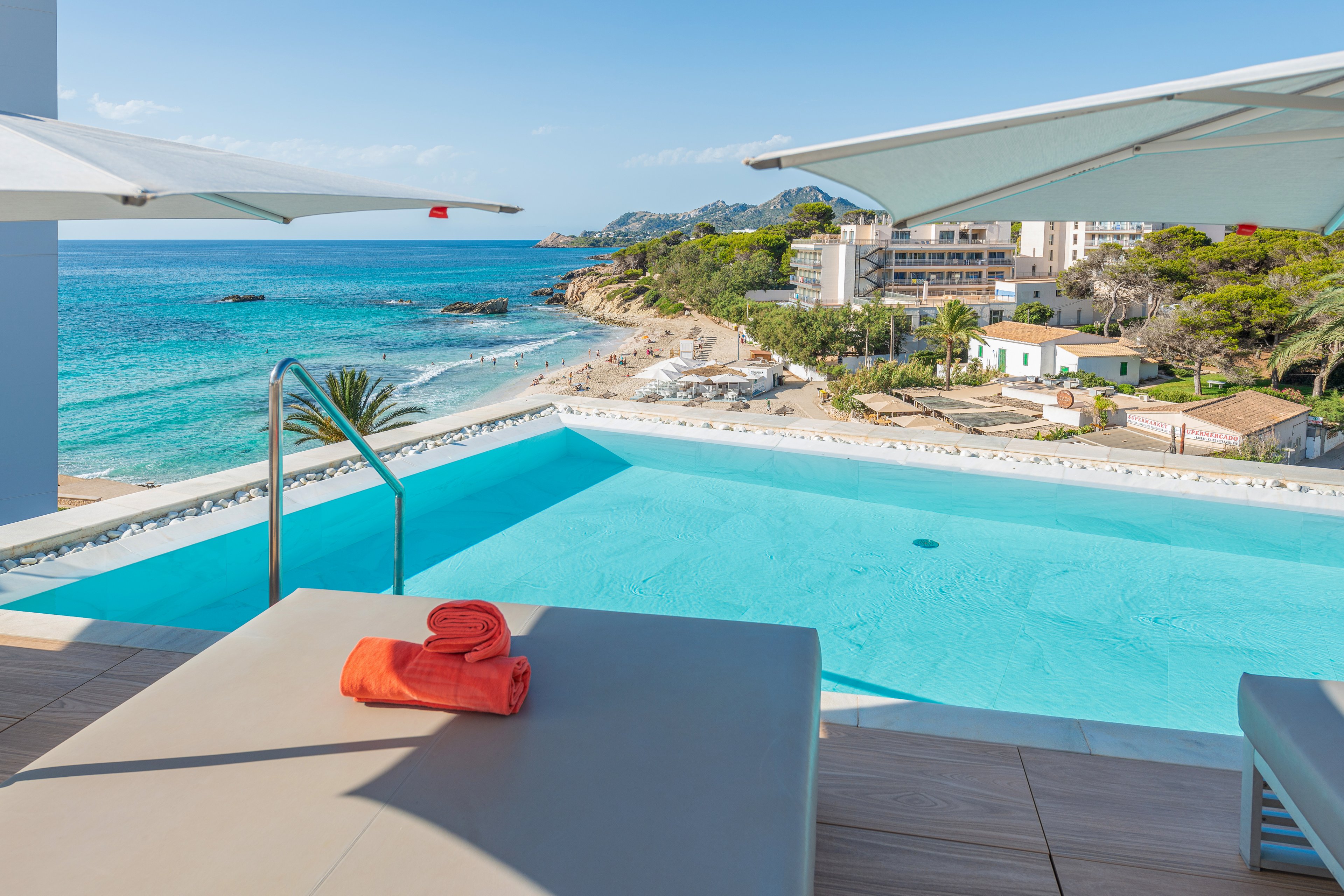 Hotel Serrano Palace