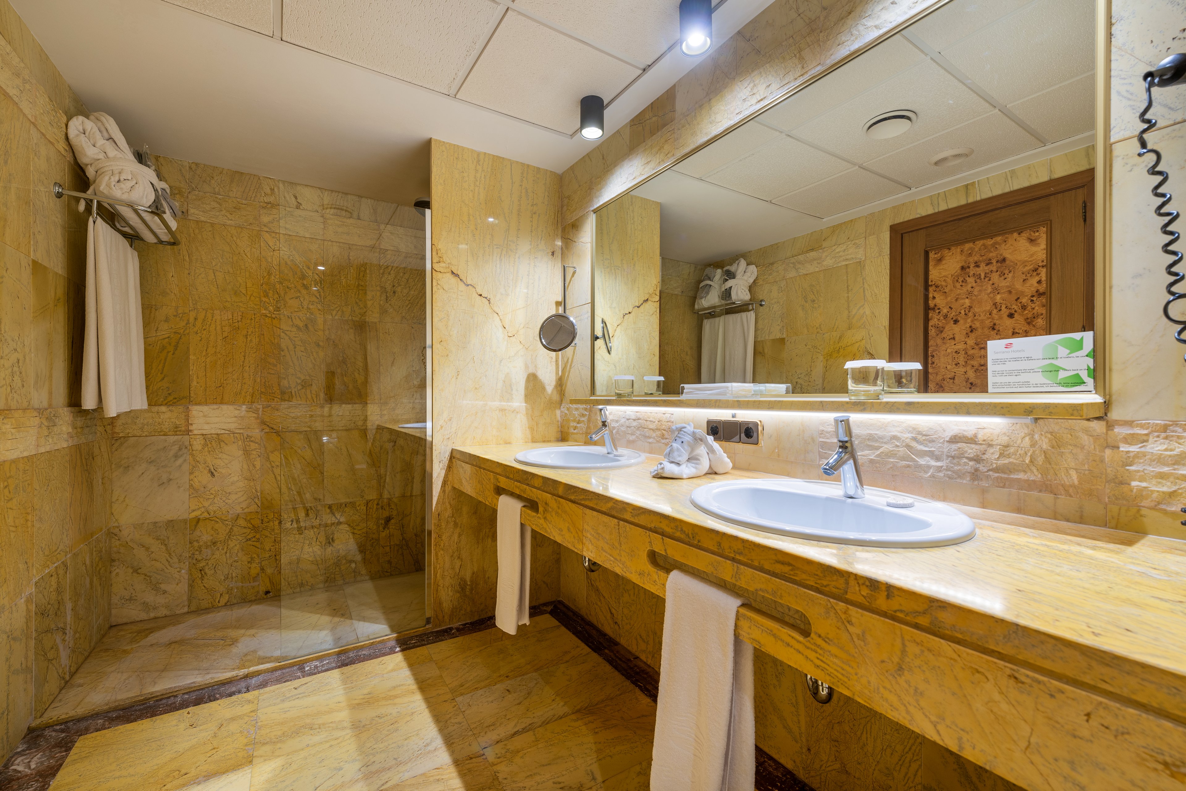 Hotel Serrano Palace