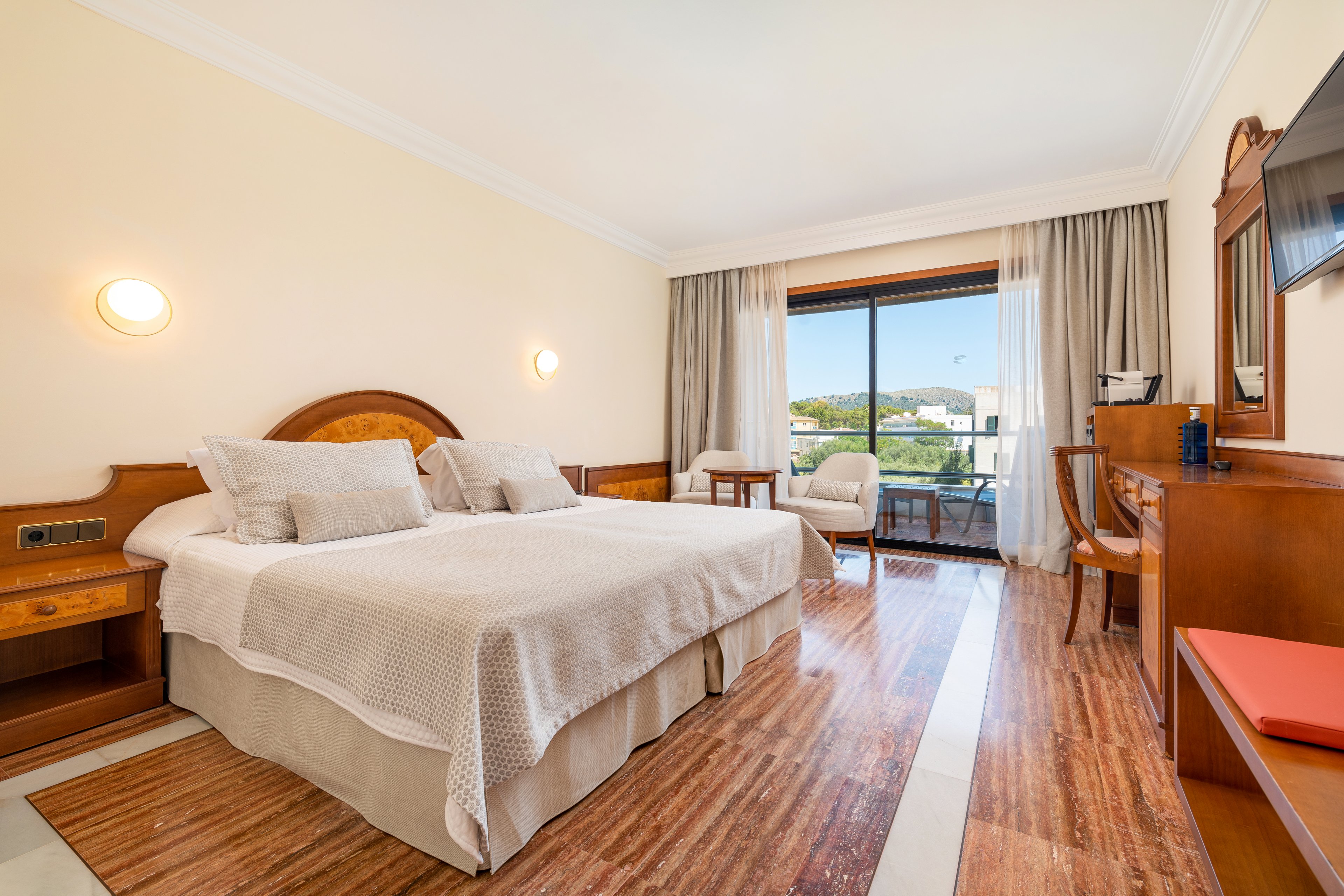 Hotel Serrano Palace