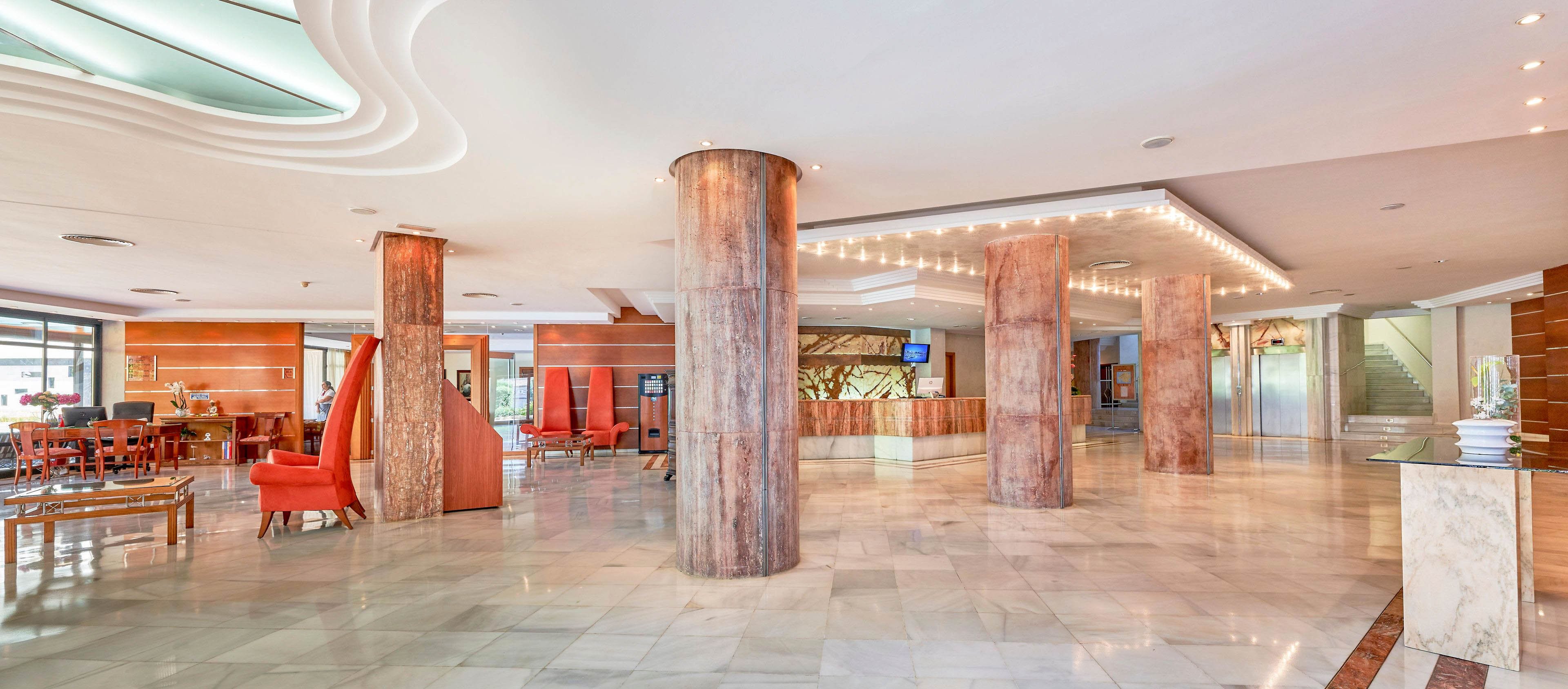 Hotel Serrano Palace