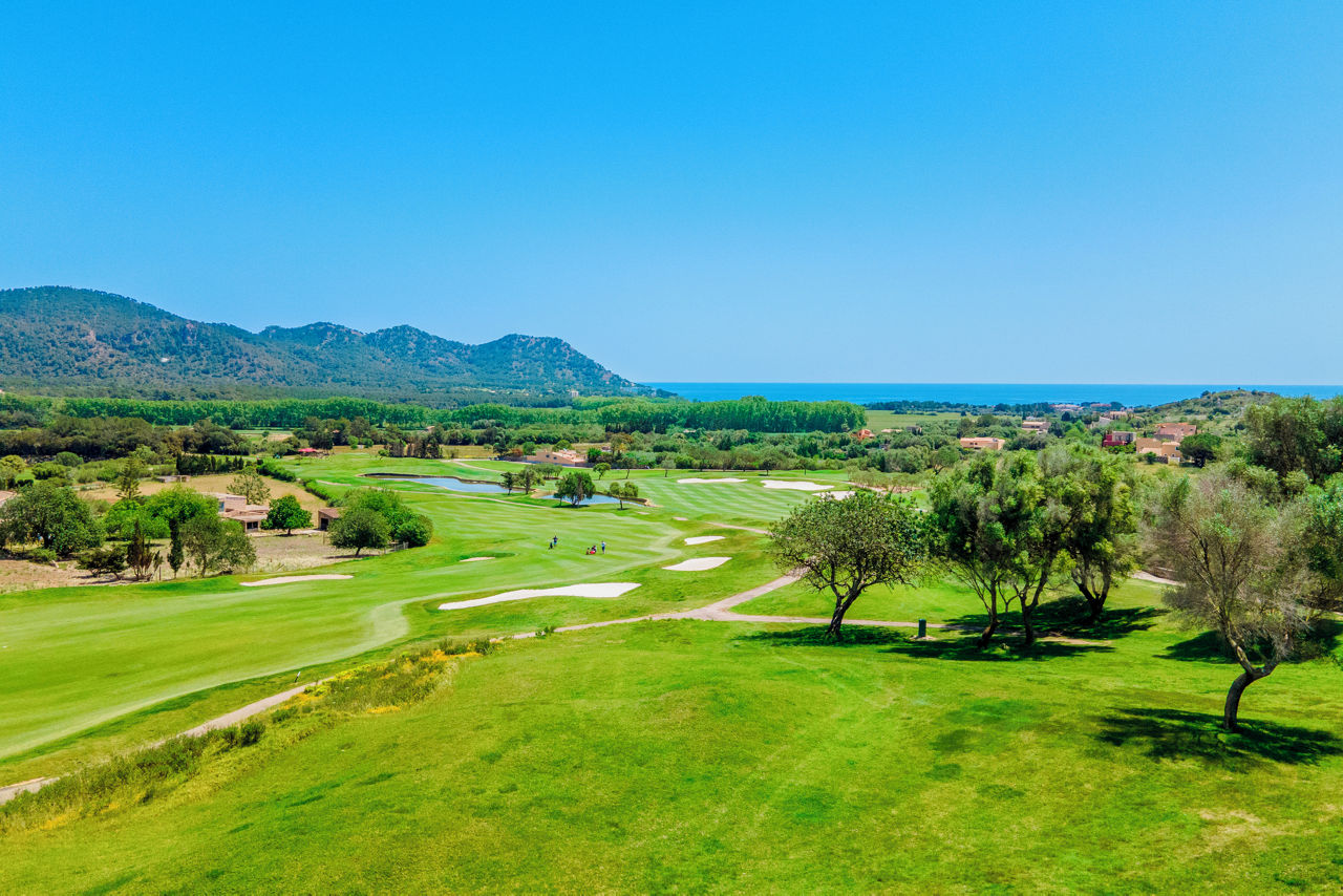 Pula Golf Resort with 4 rounds of Golf Included