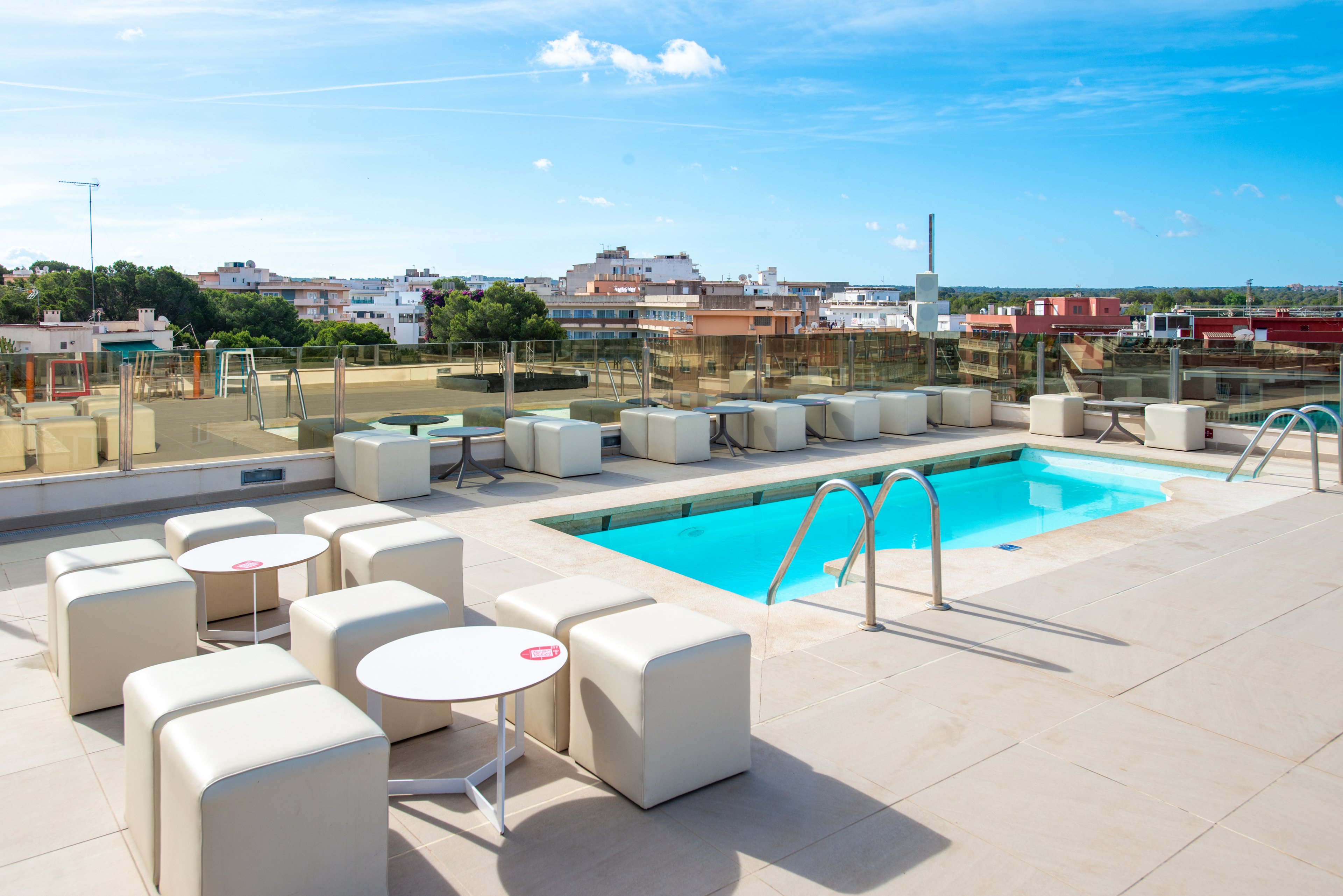 MLL Mediterranean Bay