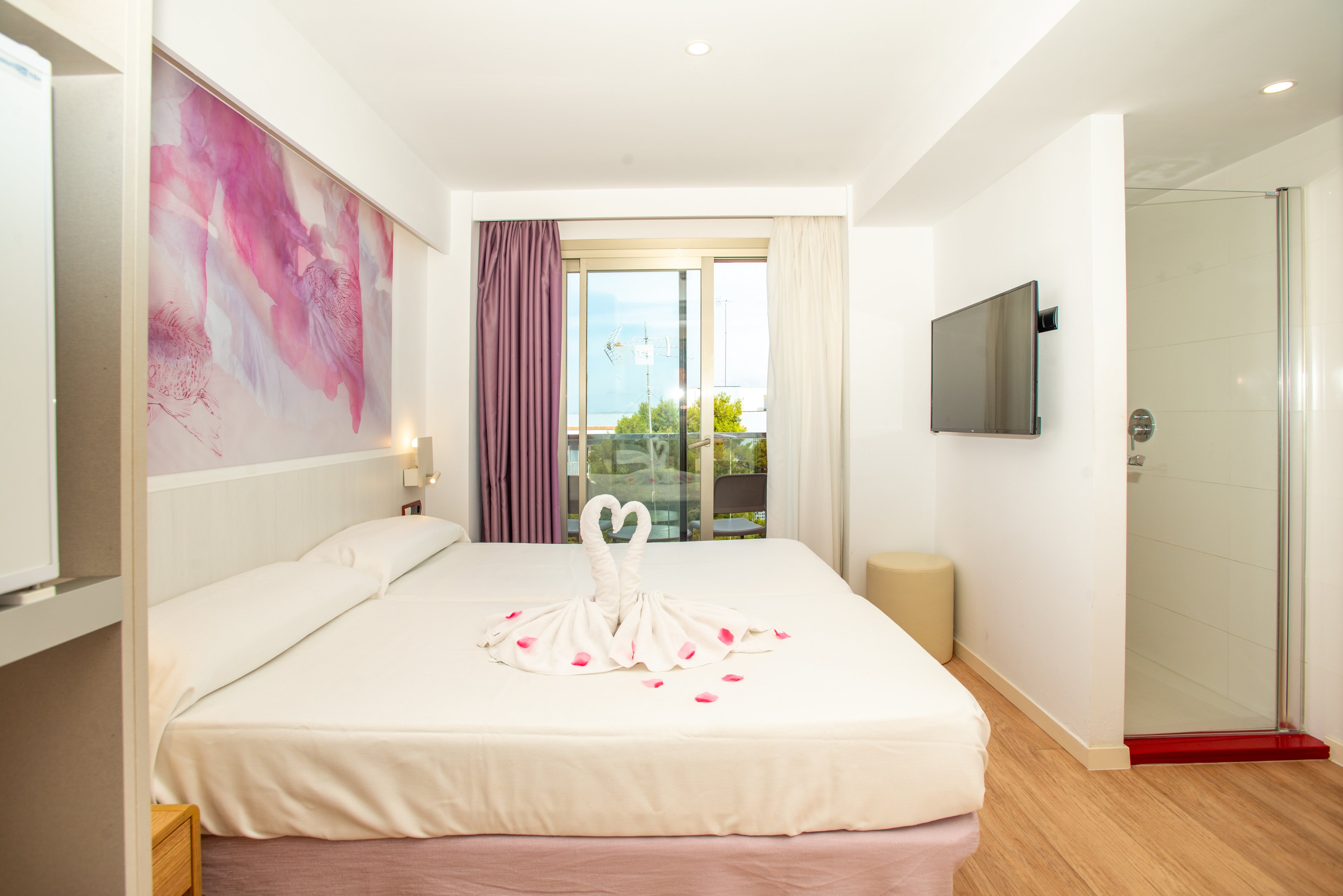 MLL Mediterranean Bay