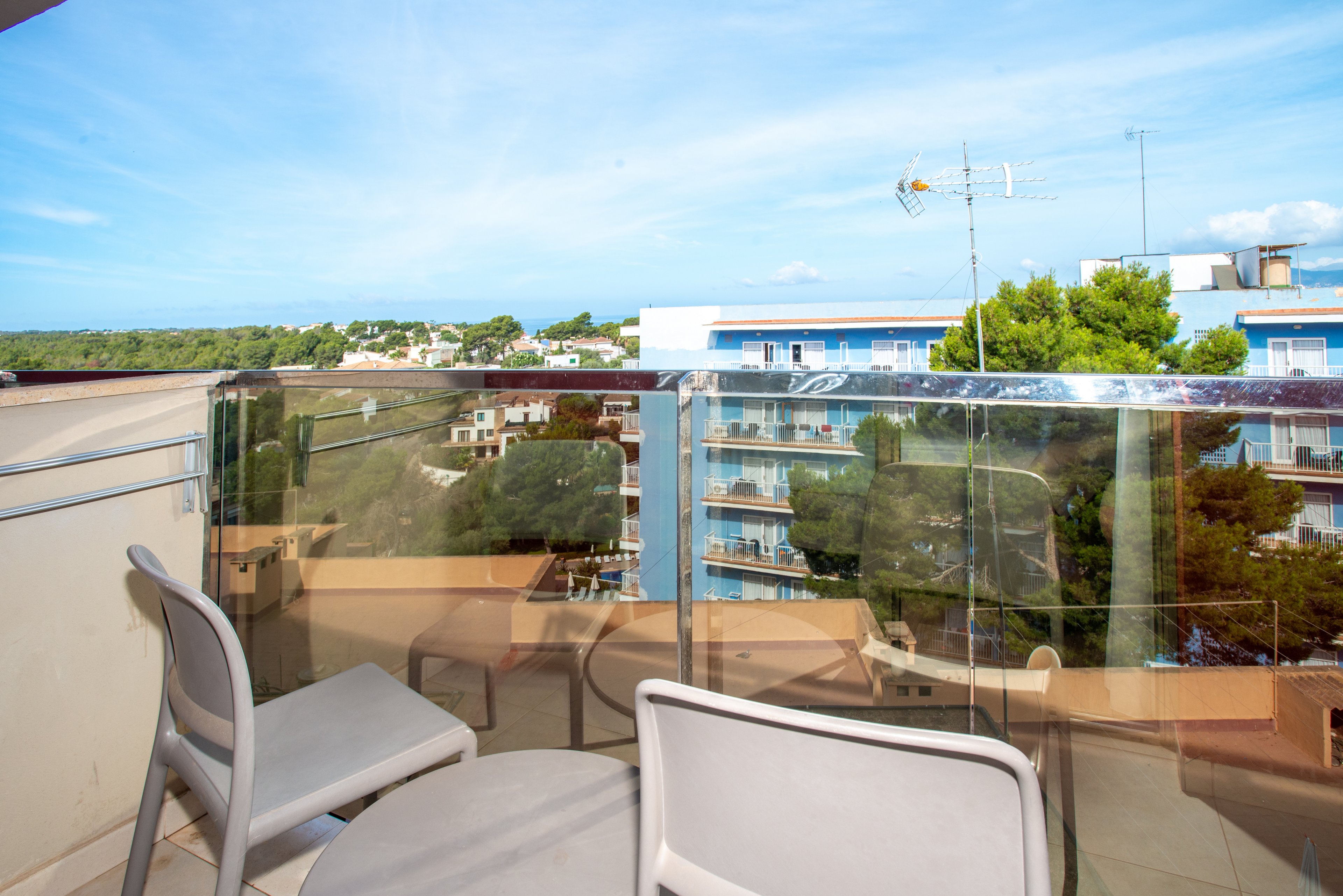 MLL Mediterranean Bay