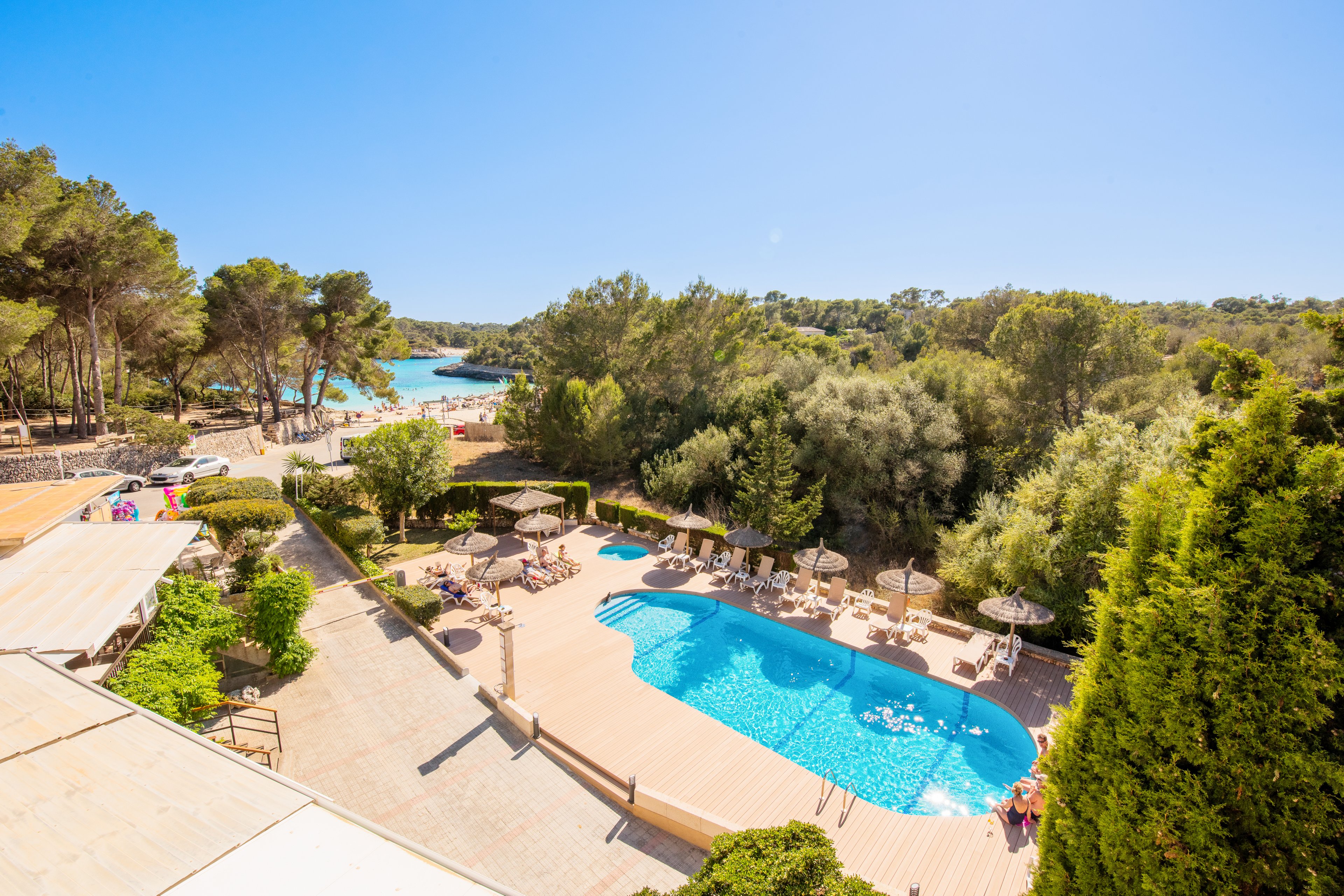 Hotel Playa Mondrago