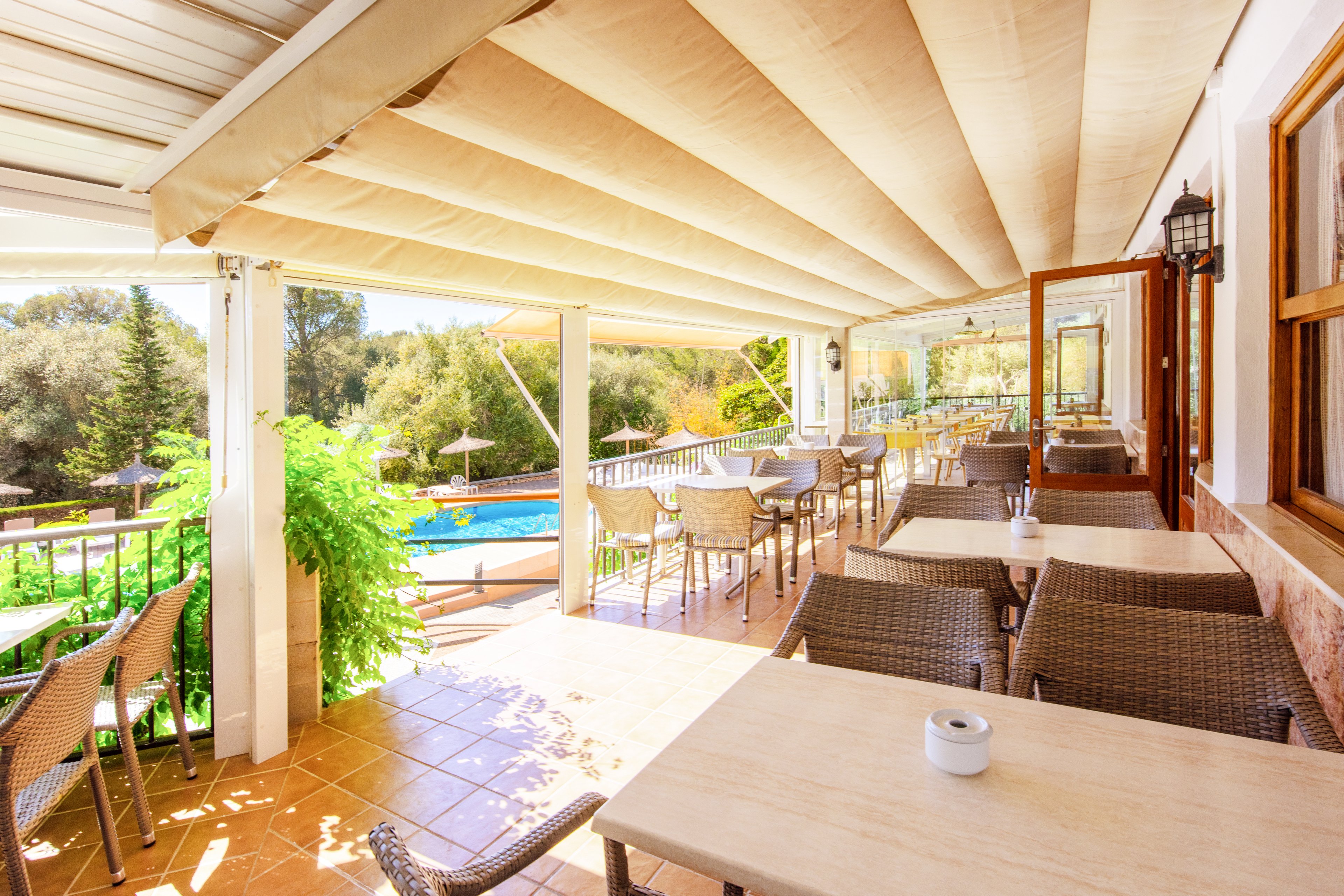 Hotel Playa Mondrago