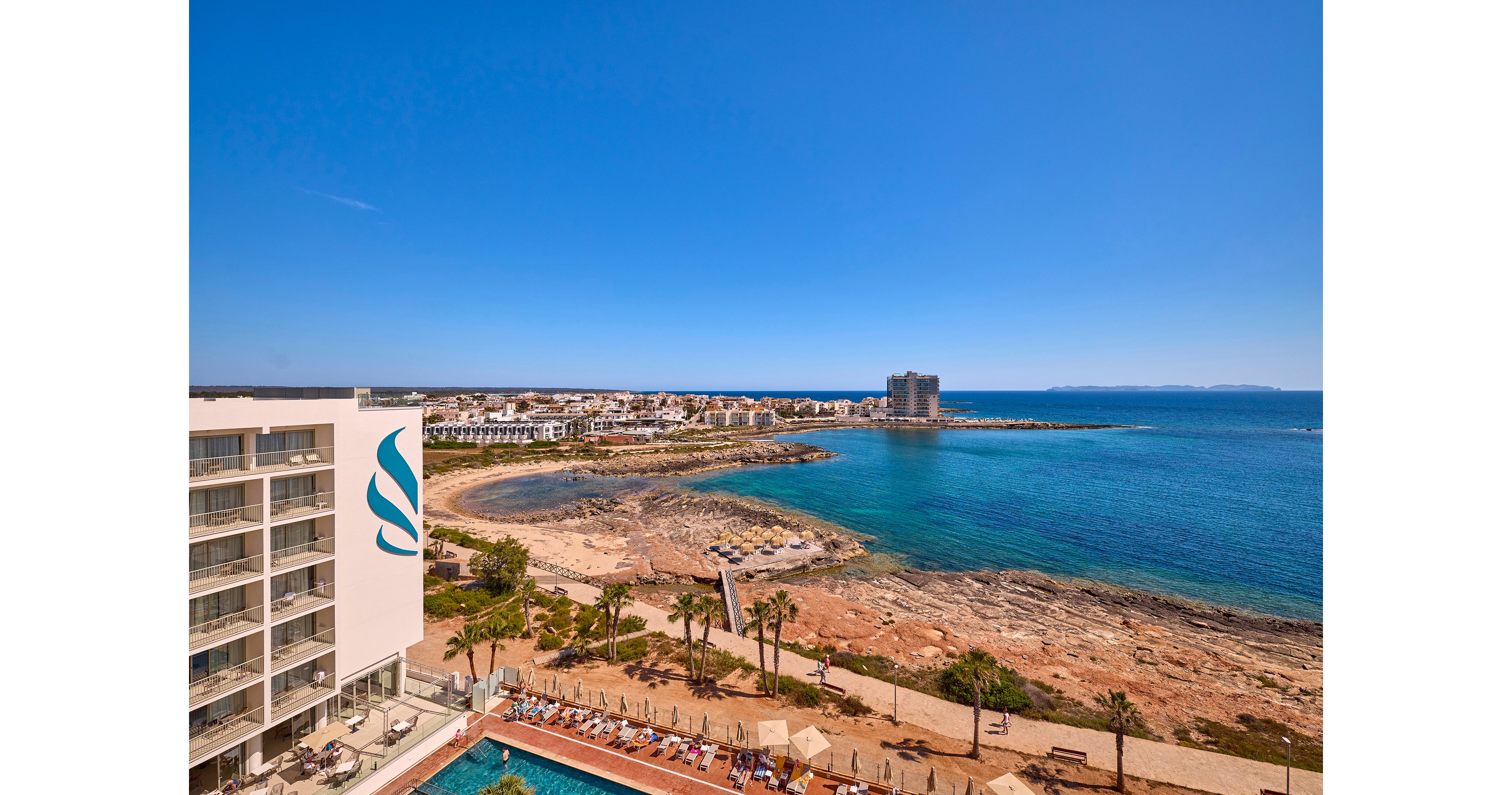 Universal Hotel Romantica