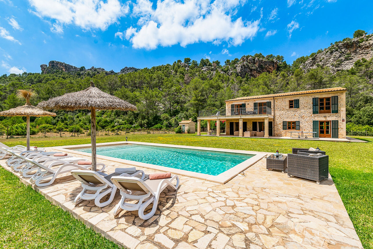 Villa Vall den March