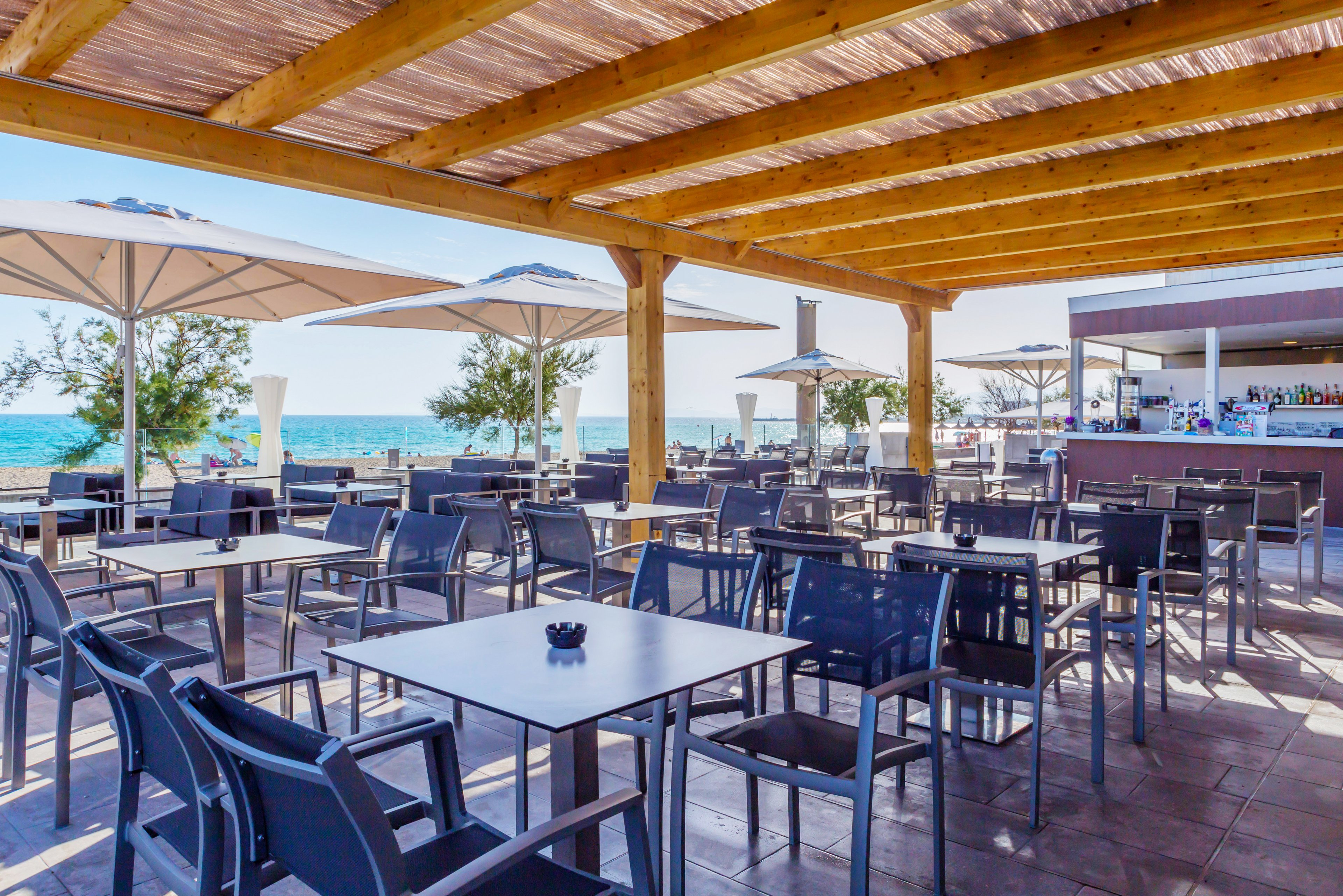 Fontanellas Playa Aparthotel