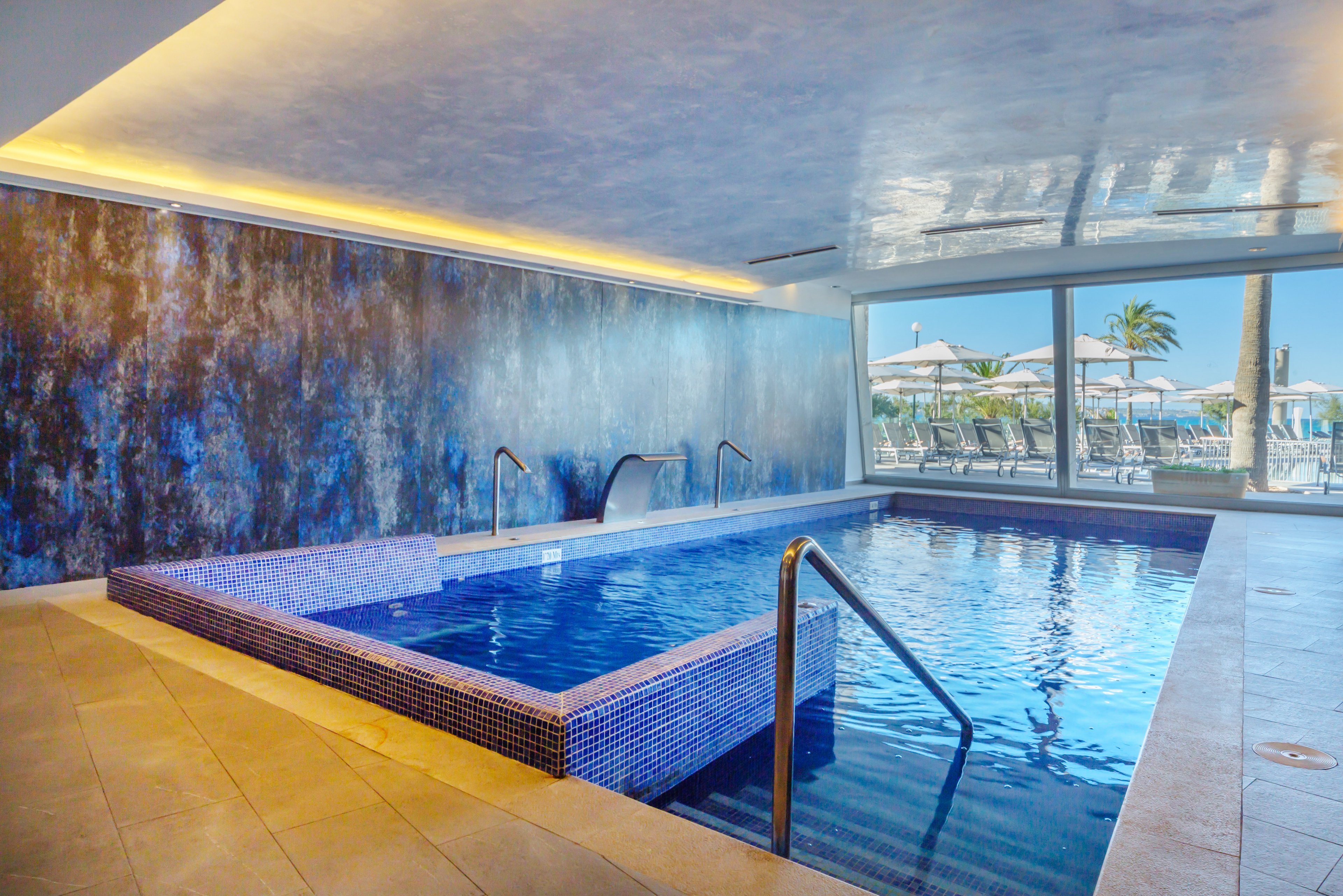 Fontanellas Playa Aparthotel