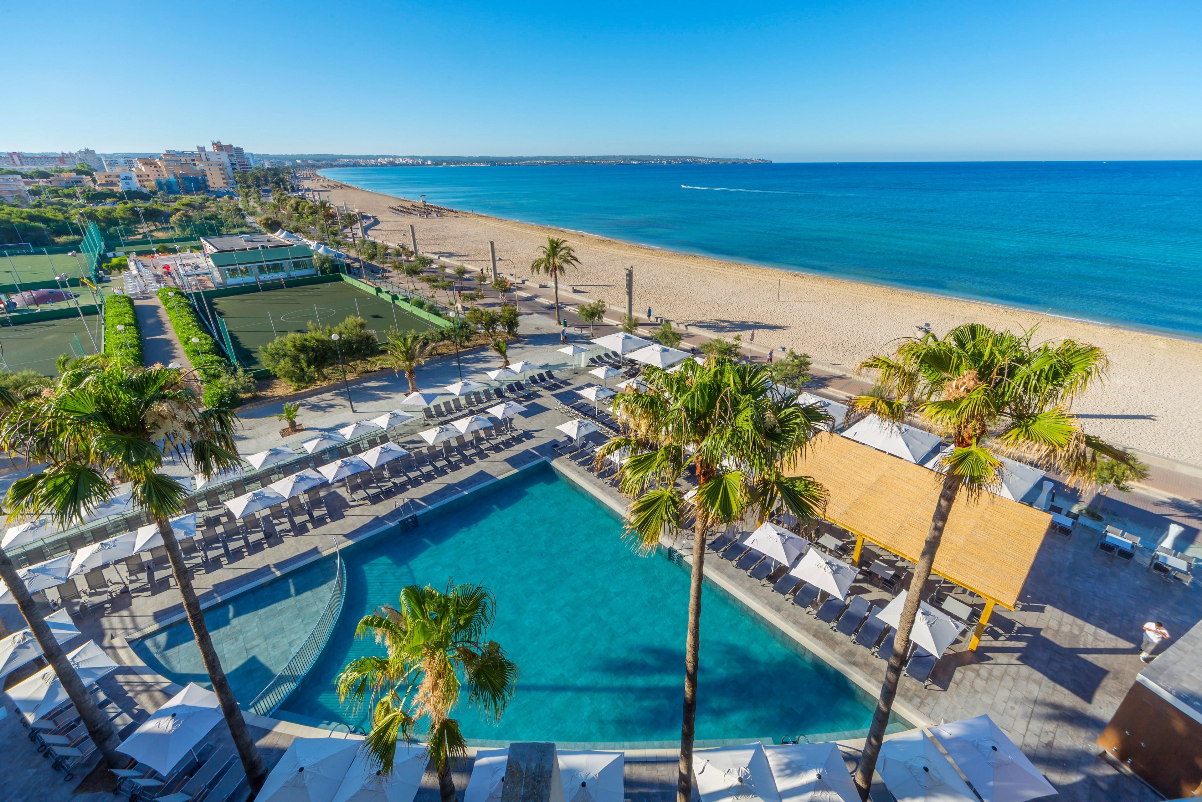 Fontanellas Playa Aparthotel