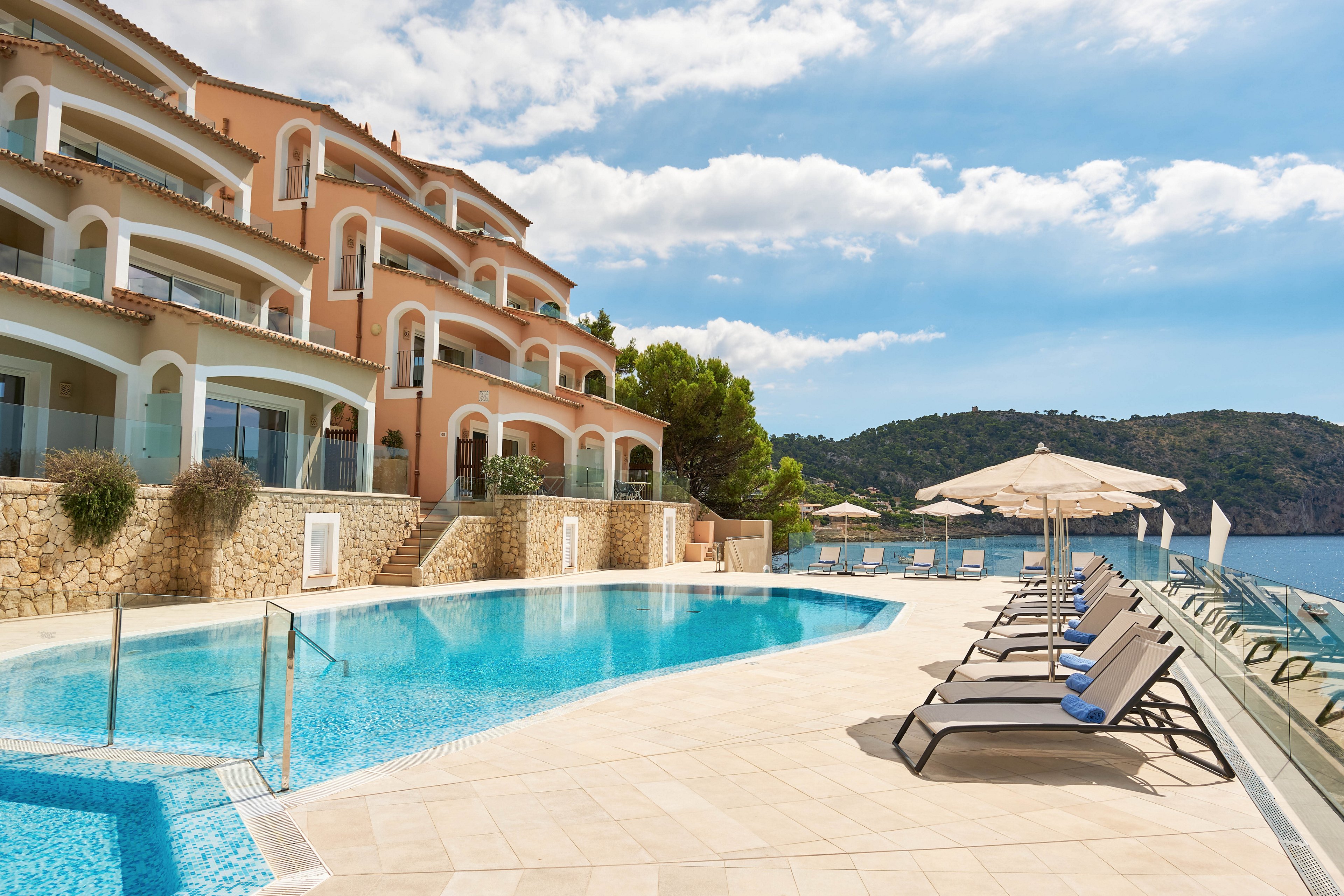 Bahia Suites Camp de Mar